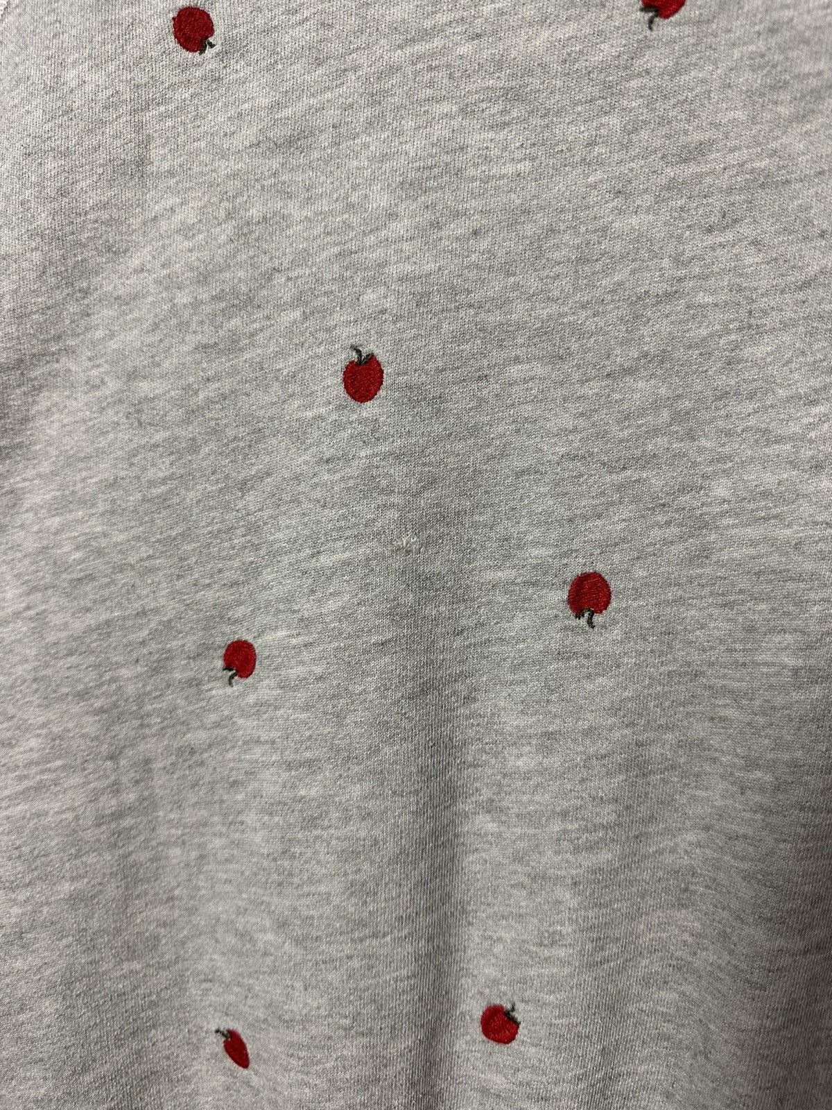 THE GREAT The Great Made in USA Apple Collage Crew Neck Grey Sweater Size M / US 6-8 / IT 42-44 - 16 Thumbnail