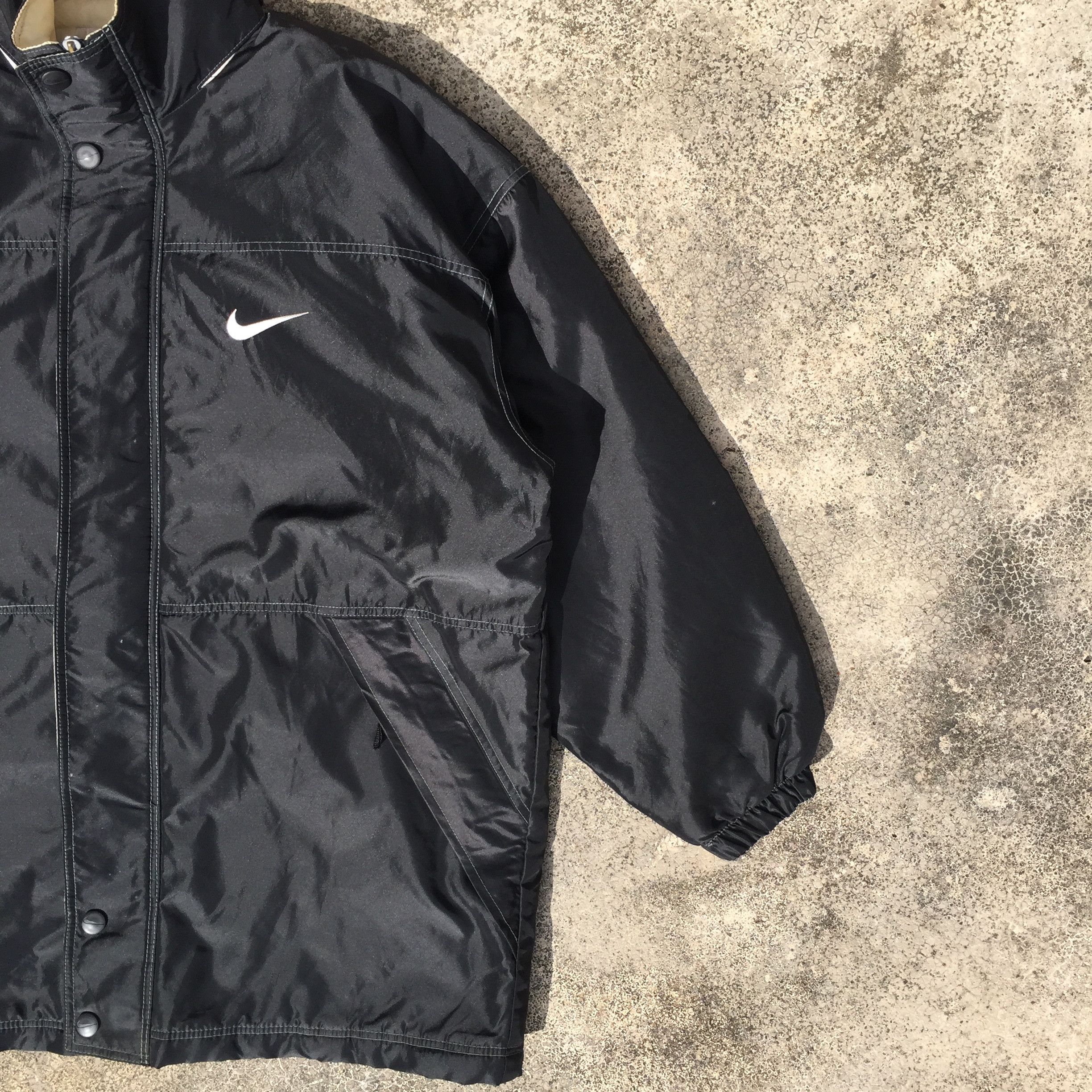 Nike Vintage NIKE Black Spell Out Oversized Jacket Size US XXL / EU 58 / 5 - 6 Thumbnail