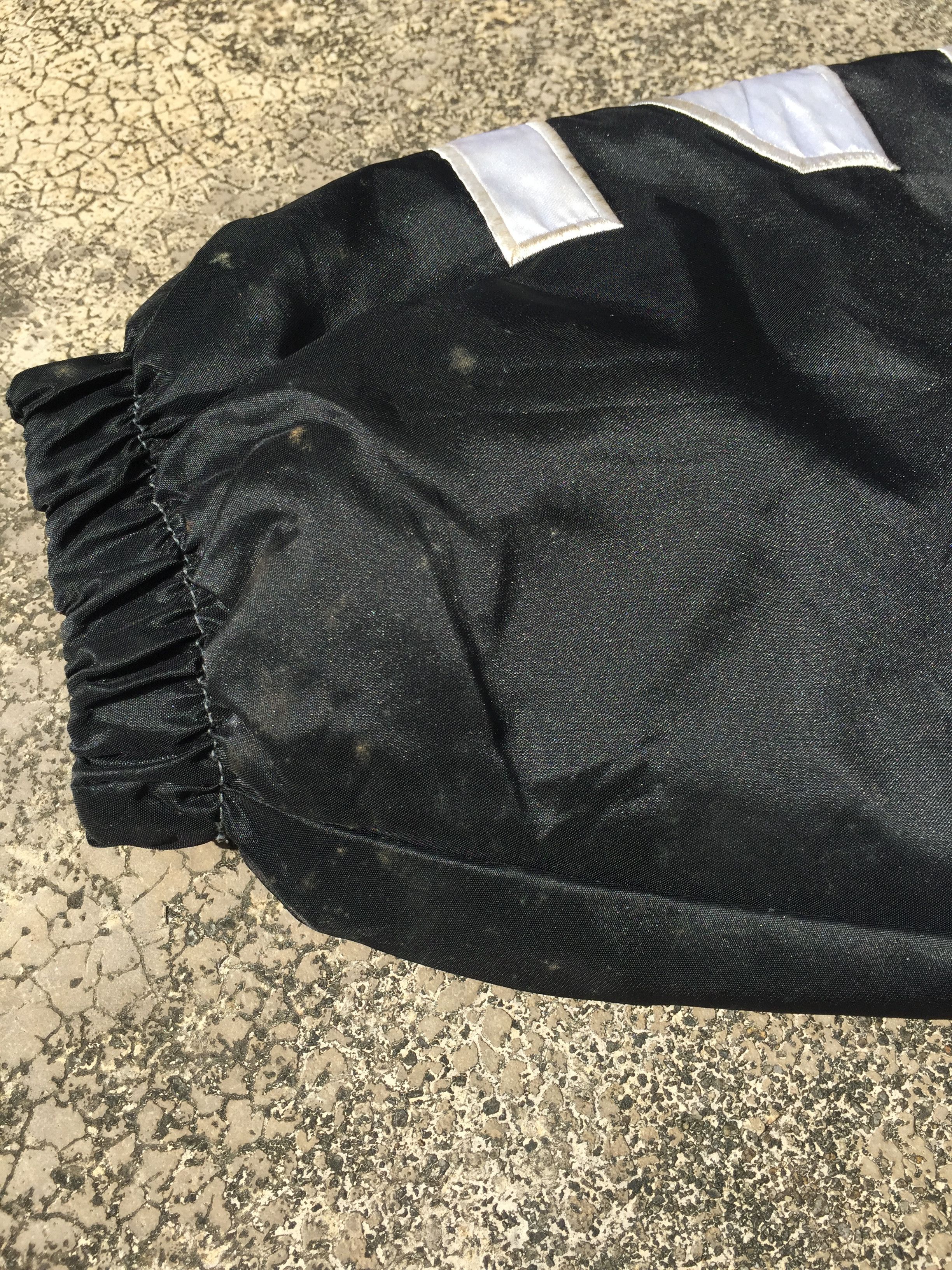 Nike Vintage NIKE Black Spell Out Oversized Jacket Size US XXL / EU 58 / 5 - 19 Thumbnail