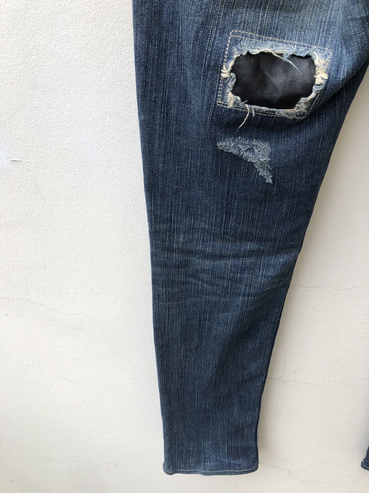 Le Grande Bleu (L.G.B.) L.G.B. Wolf Honour Rips Patchwork Stretch Denim Jeans Size US 31 - 24 Thumbnail