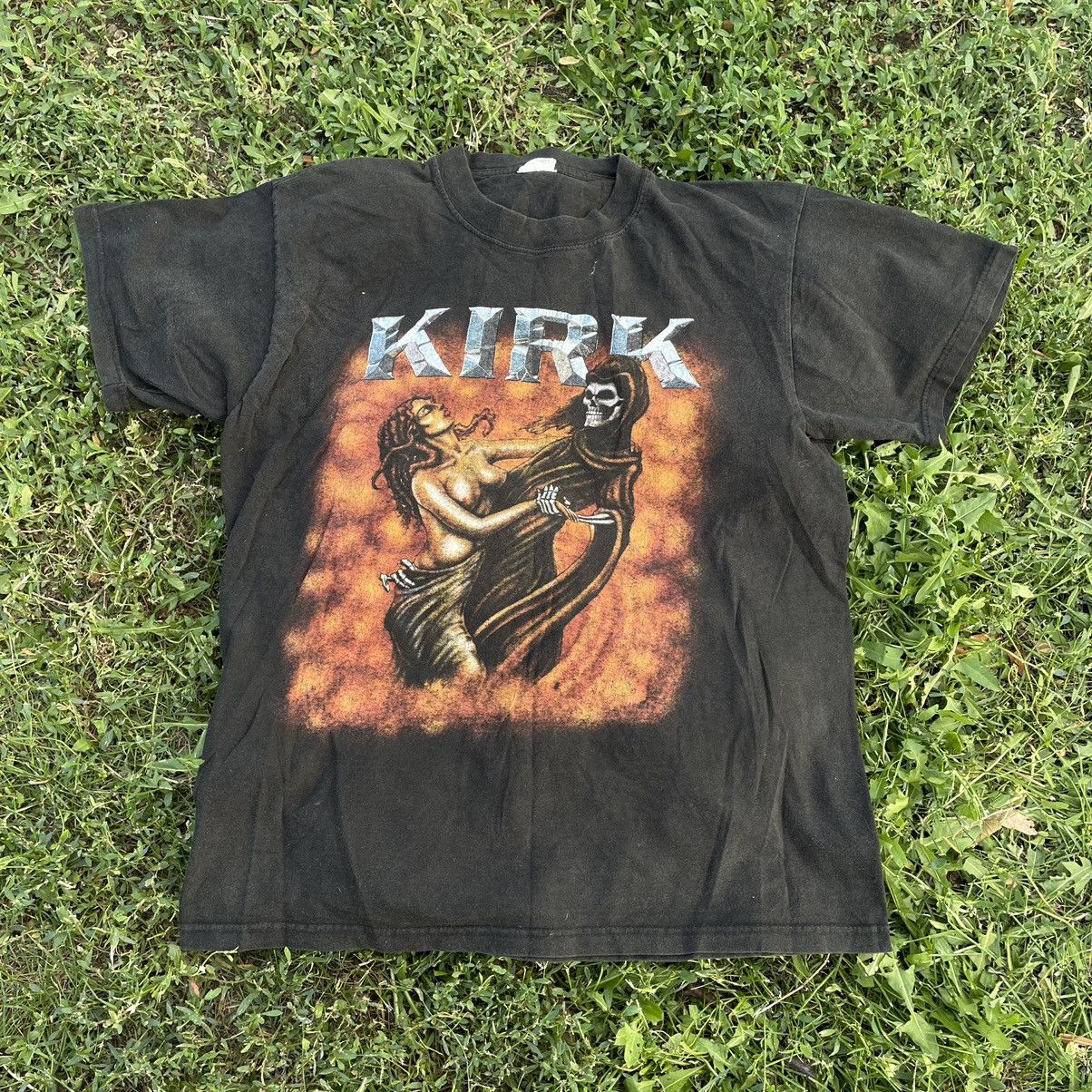 Vintage Vintage 90s Kirk Graphic Tee Sun Faded Horror Punk Streetwea Size US M / EU 48-50 / 2 - 1 Thumbnail