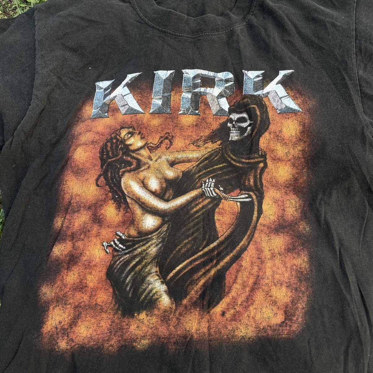 Vintage Vintage 90s Kirk Graphic Tee Sun Faded Horror Punk Streetwea Size US M / EU 48-50 / 2 - 4 Thumbnail