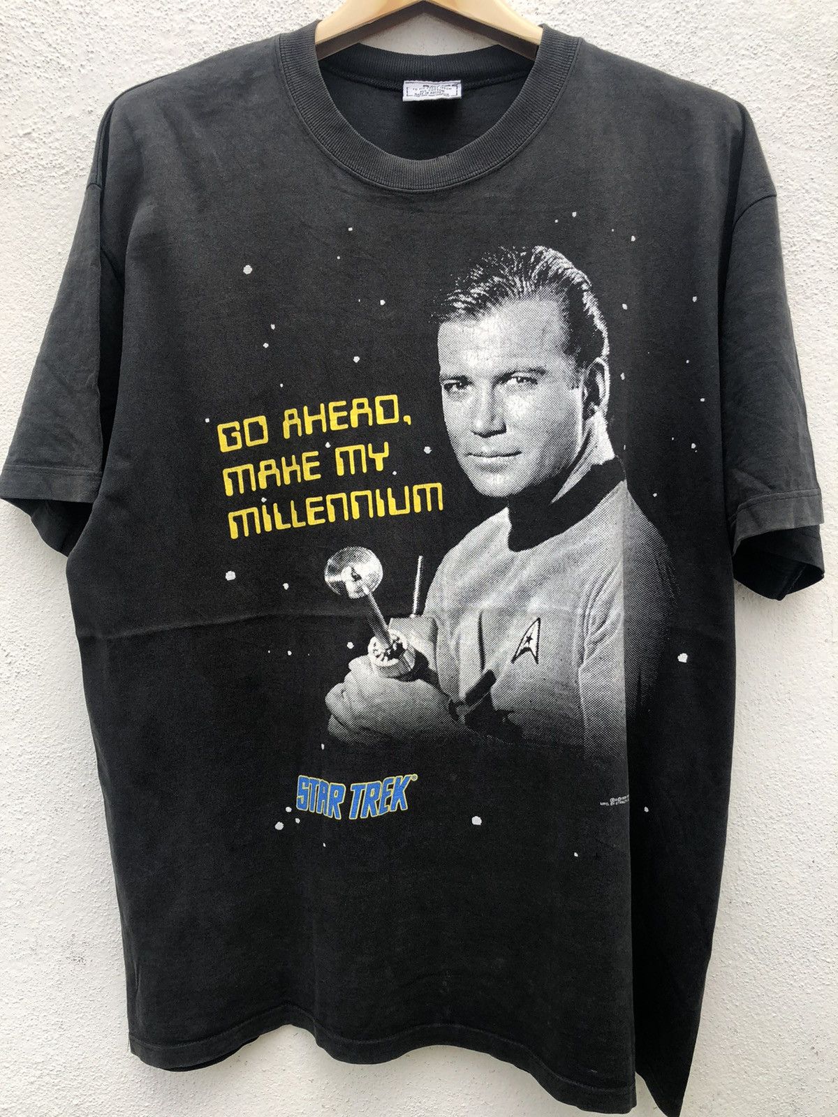 Vintage Vintage 90 Star Trek Size US L / EU 52-54 / 3 - 1 Thumbnail
