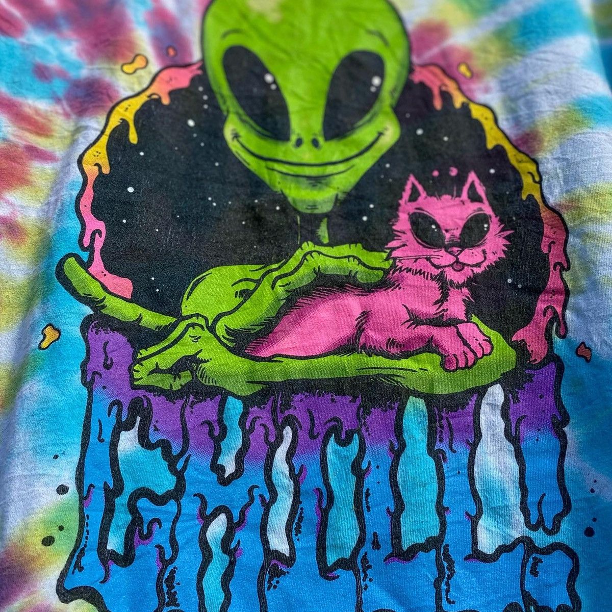 Other Alien Chill Tie-Dye T-Shirt (DDP / No Import Fees) Size US M / EU 48-50 / 2 - 3 Thumbnail