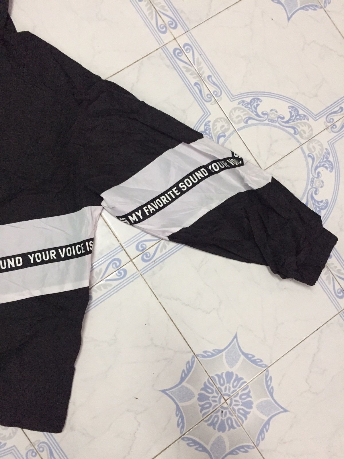 Japanese Brand Your Voice Is My Favorite Sound Hoodie Zipper Jacket Size US XL / EU 56 / 4 - 12 Thumbnail