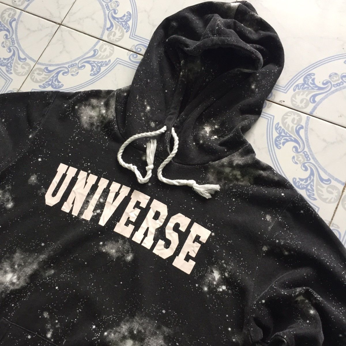 Japanese Brand Big Logo & Full Print UNIVERSE Sweatshirt Hoodie Size US L / EU 52-54 / 3 - 7 Thumbnail