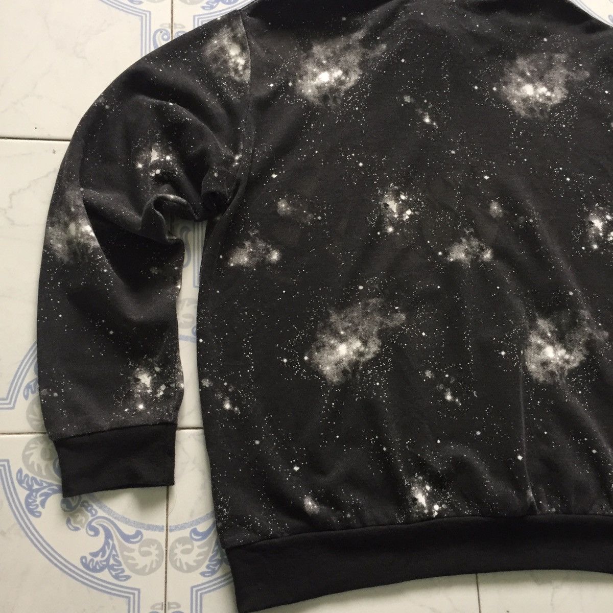 Japanese Brand Big Logo & Full Print UNIVERSE Sweatshirt Hoodie Size US L / EU 52-54 / 3 - 9 Thumbnail