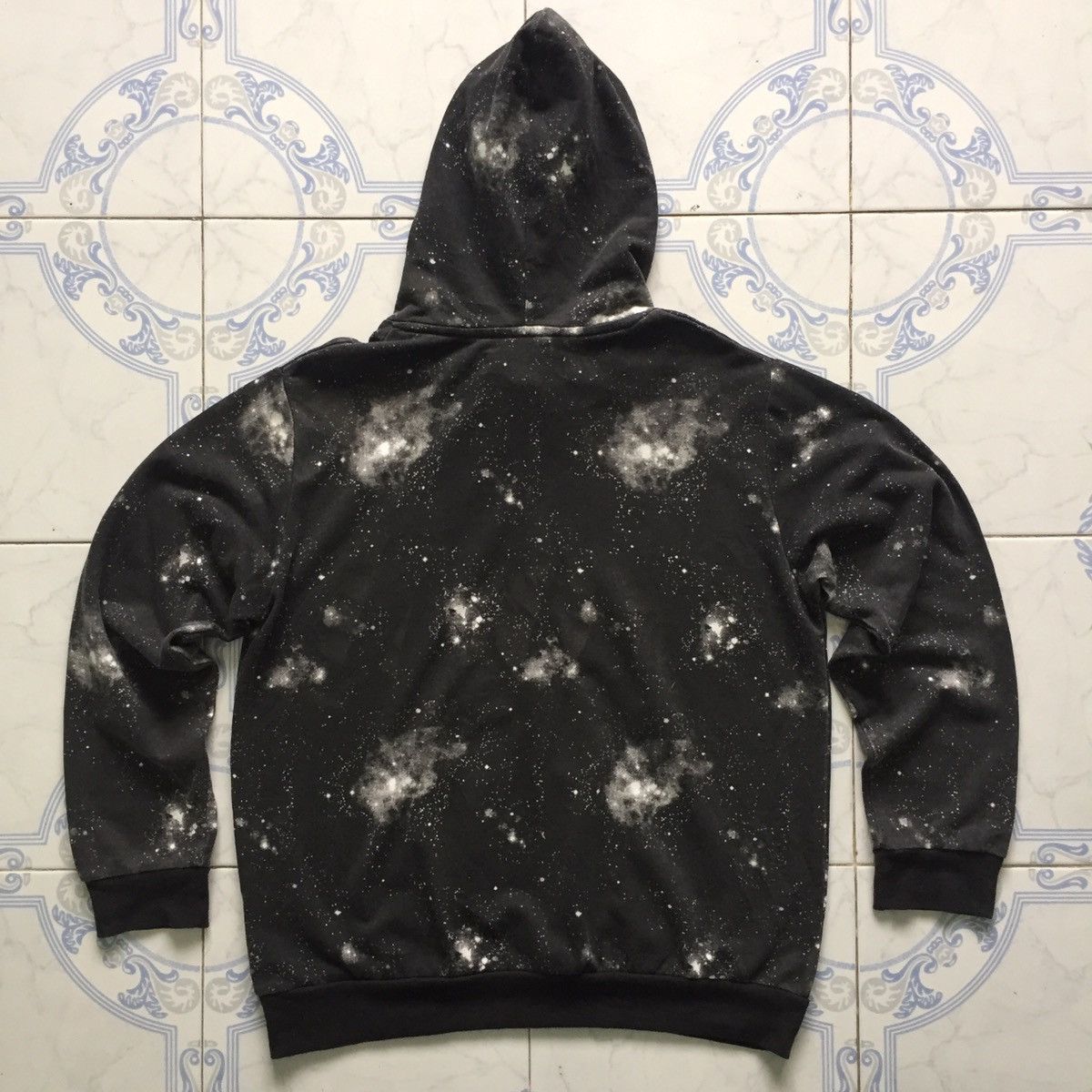 Japanese Brand Big Logo & Full Print UNIVERSE Sweatshirt Hoodie Size US L / EU 52-54 / 3 - 8 Thumbnail