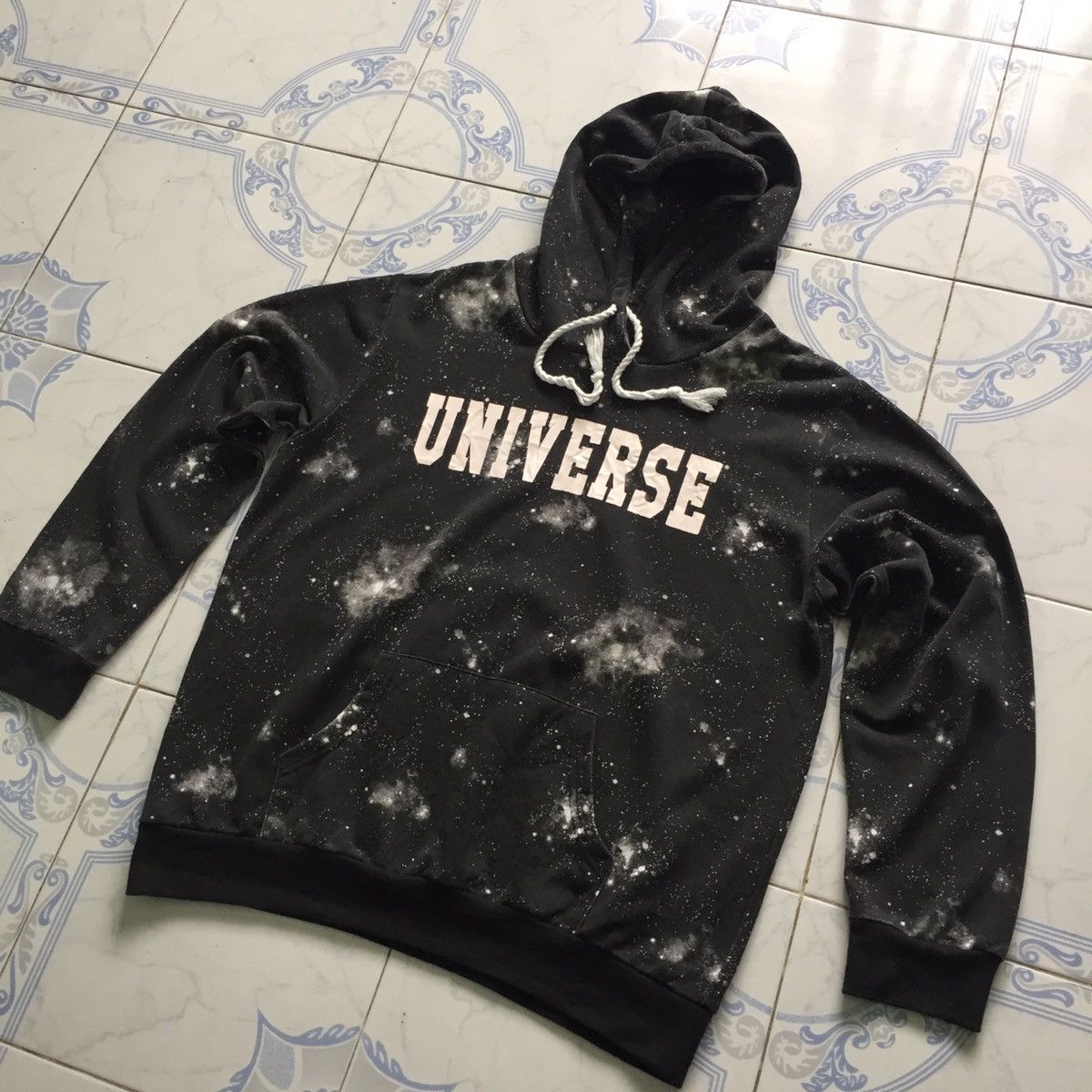 Japanese Brand Big Logo & Full Print UNIVERSE Sweatshirt Hoodie Size US L / EU 52-54 / 3 - 2 Thumbnail