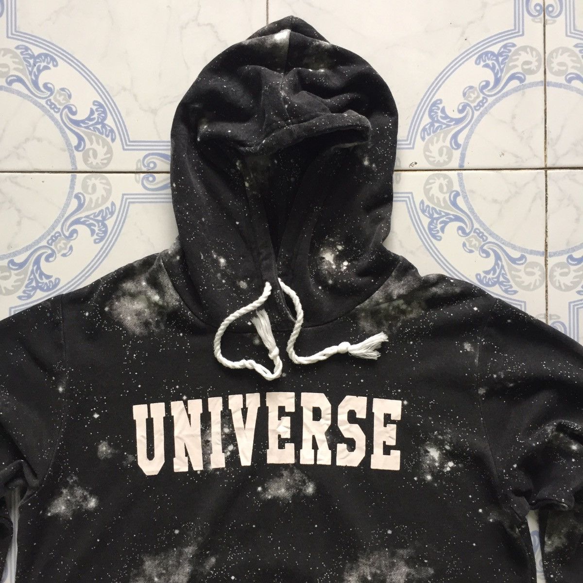Japanese Brand Big Logo & Full Print UNIVERSE Sweatshirt Hoodie Size US L / EU 52-54 / 3 - 6 Thumbnail