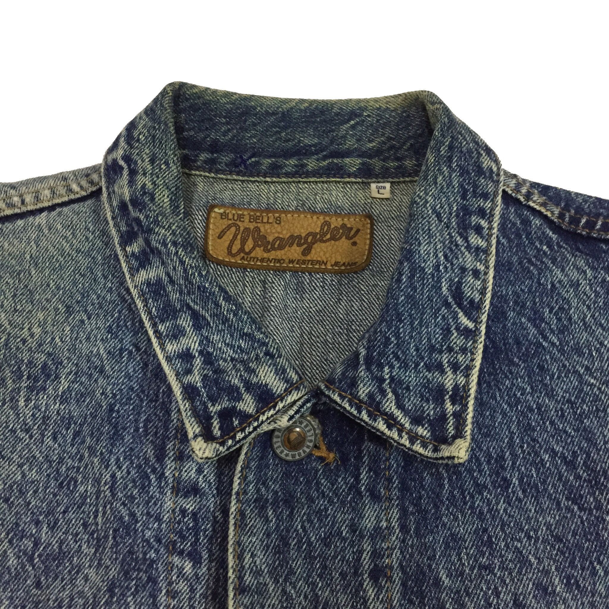 Vintage VINTAGE 90s WRANGLER BLUE BELL ACID WASH TRUCKER JACKET Size US L / EU 52-54 / 3 - 4 Thumbnail