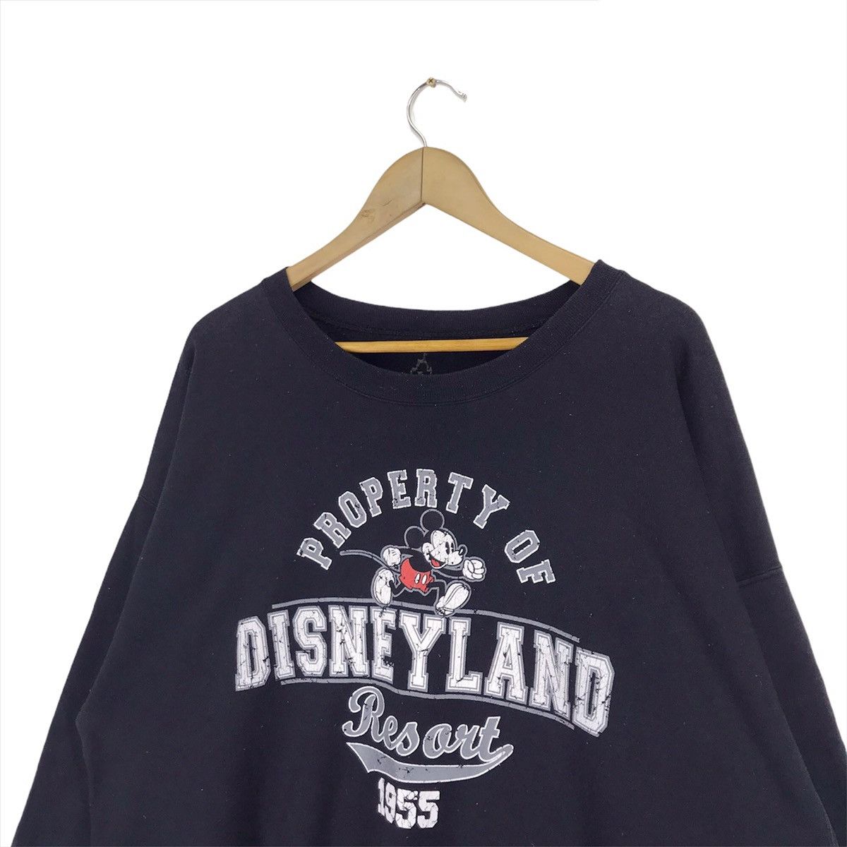 Disney × Vintage Vintage Disneyland Resort Sweatshirt Crewneck Size US XL / EU 56 / 4 - 4 Thumbnail