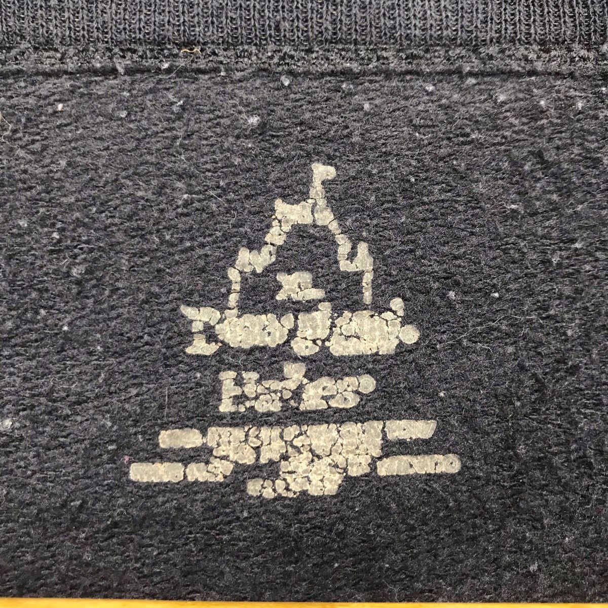 Disney × Vintage Vintage Disneyland Resort Sweatshirt Crewneck Size US XL / EU 56 / 4 - 6 Thumbnail