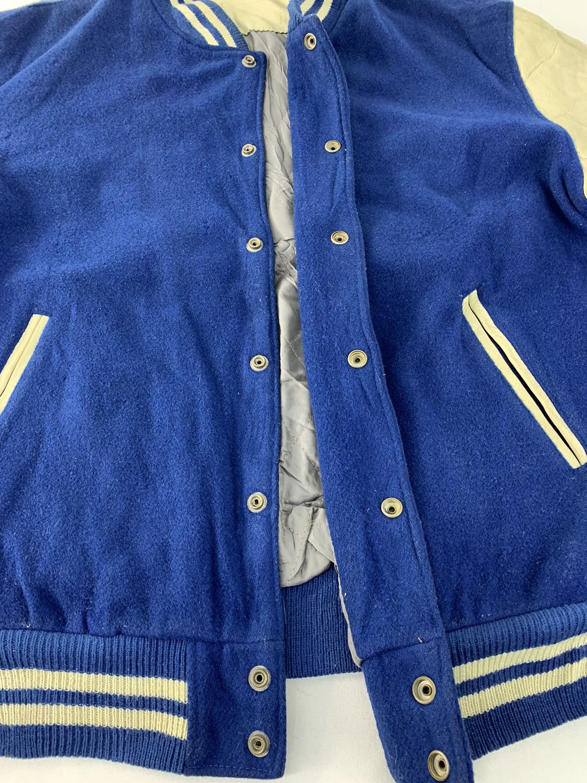 Japanese Brand Vintage 90s Varsity Jacket Leather Sleeve Padded inner Size US L / EU 52-54 / 3 - 3 Thumbnail
