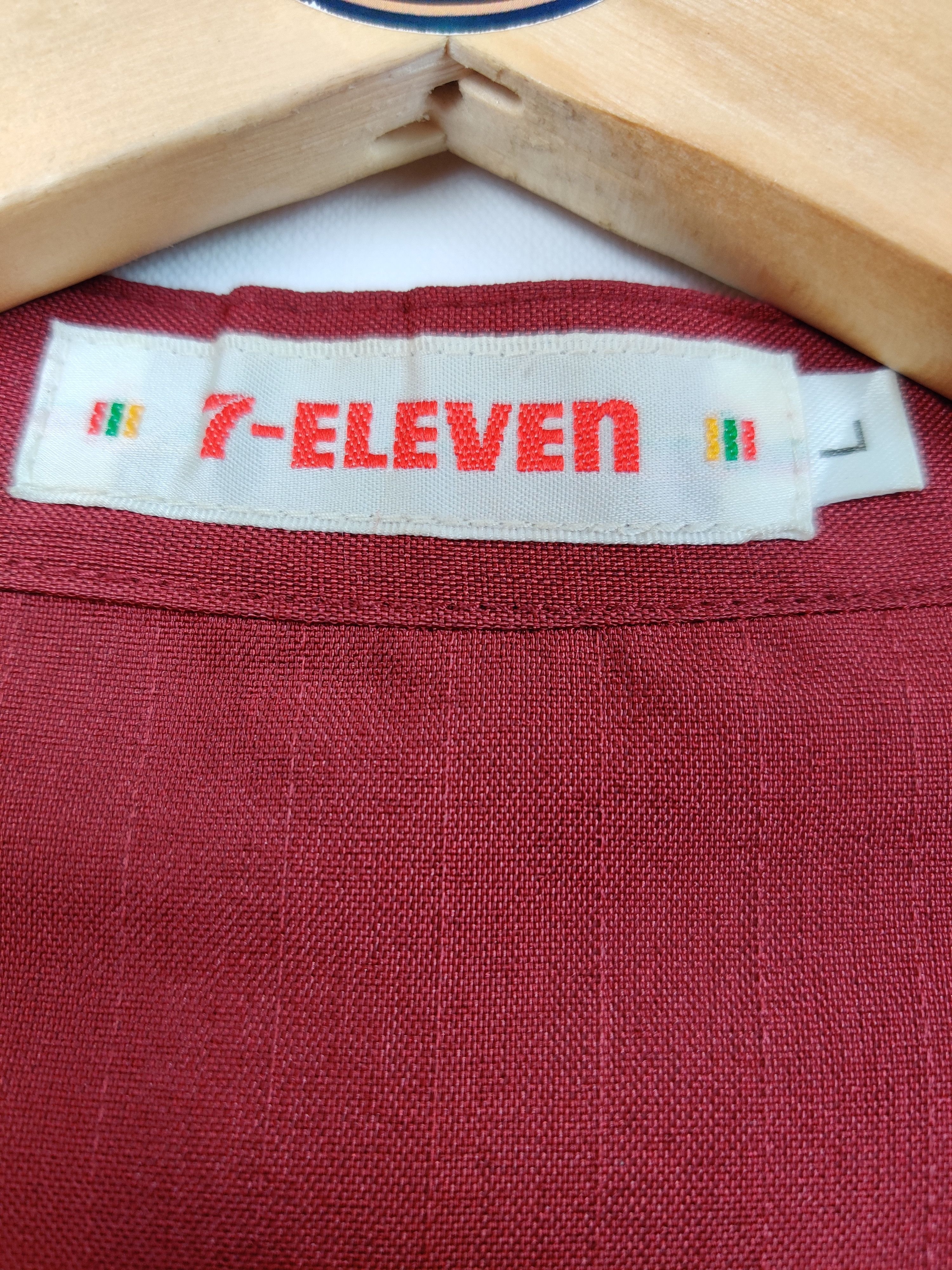 Japanese Brand Vintage 90s 7 Eleven Worker Zipper Uniform Jacket Size US L / EU 52-54 / 3 - 6 Thumbnail