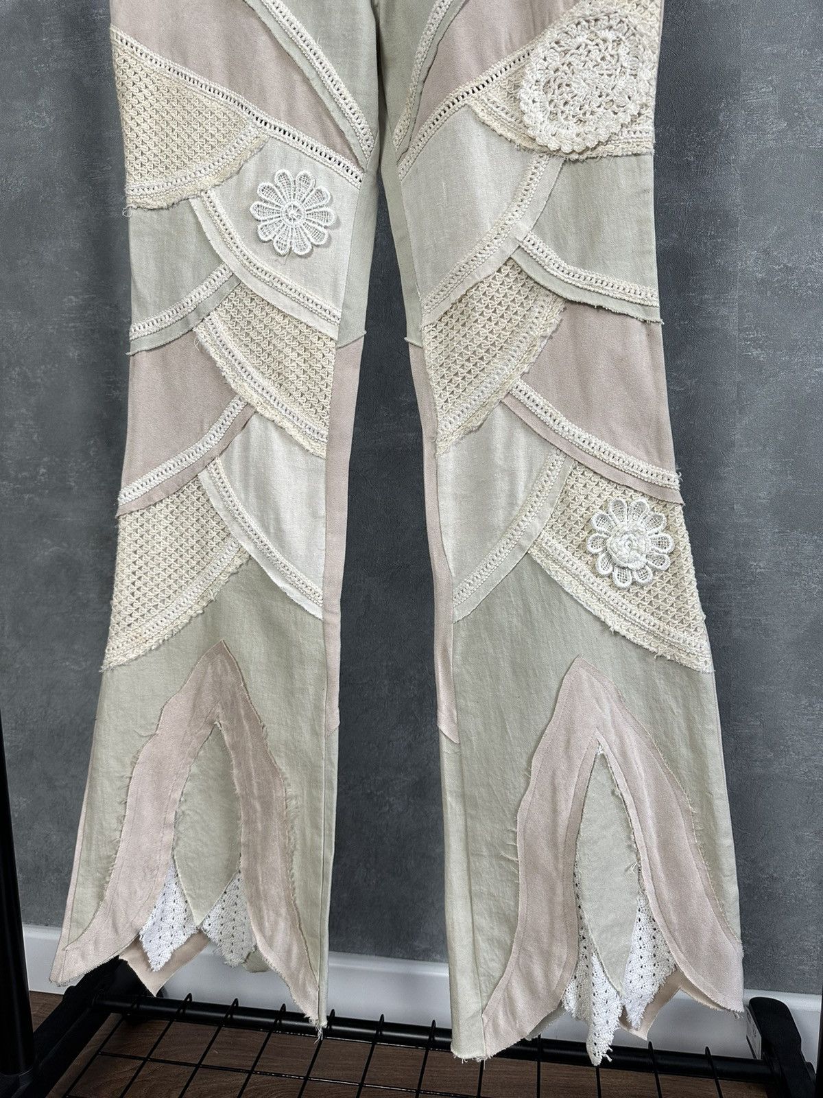 Japanese Brand × Vintage Vintage Embroidered Floral Women’s Pants Size 26" / US 2 / IT 38 - 3 Thumbnail