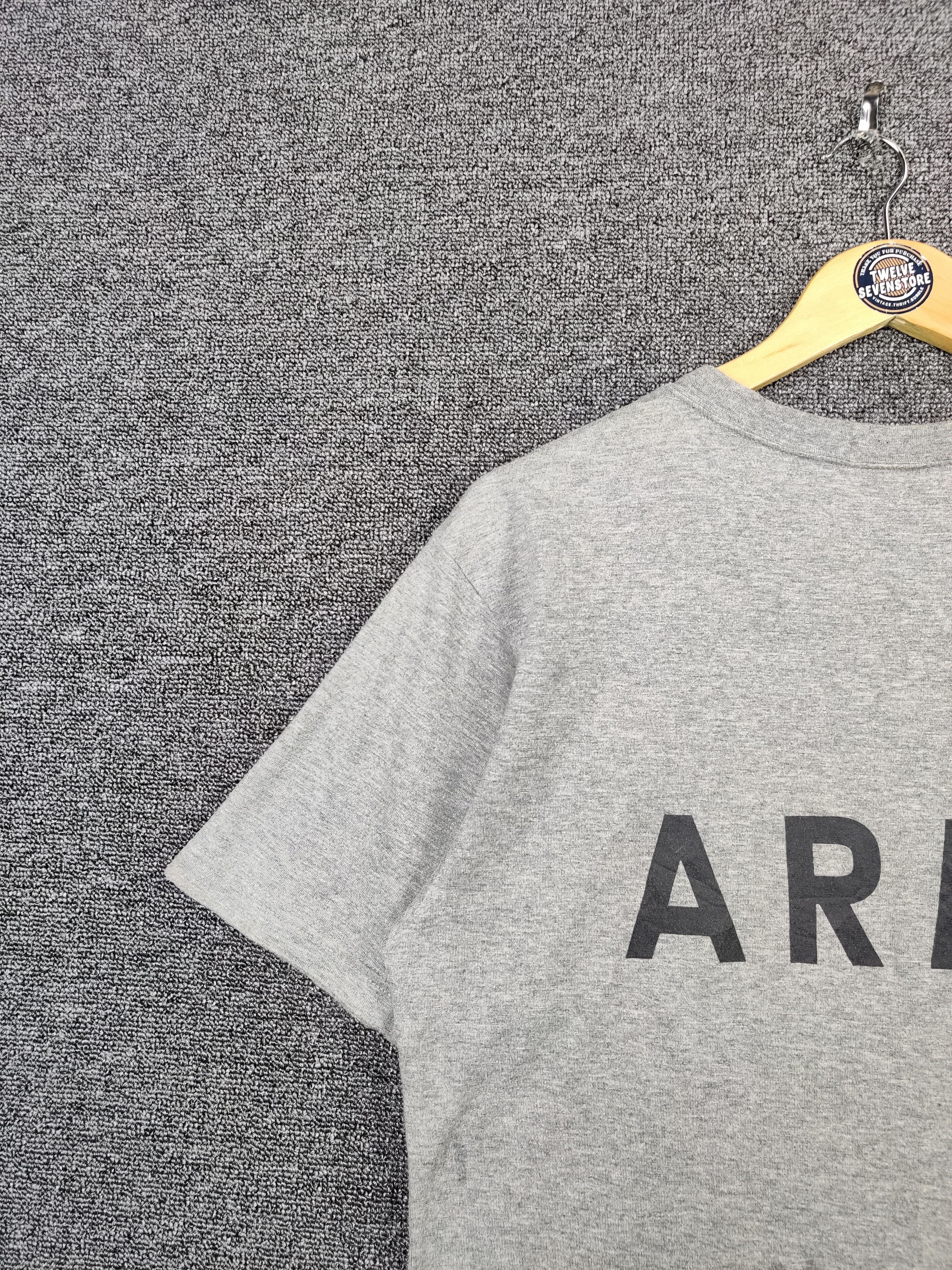 Vintage Vintage Army Military Spellout Tee Tshirt Size US L / EU 52-54 / 3 - 4 Thumbnail