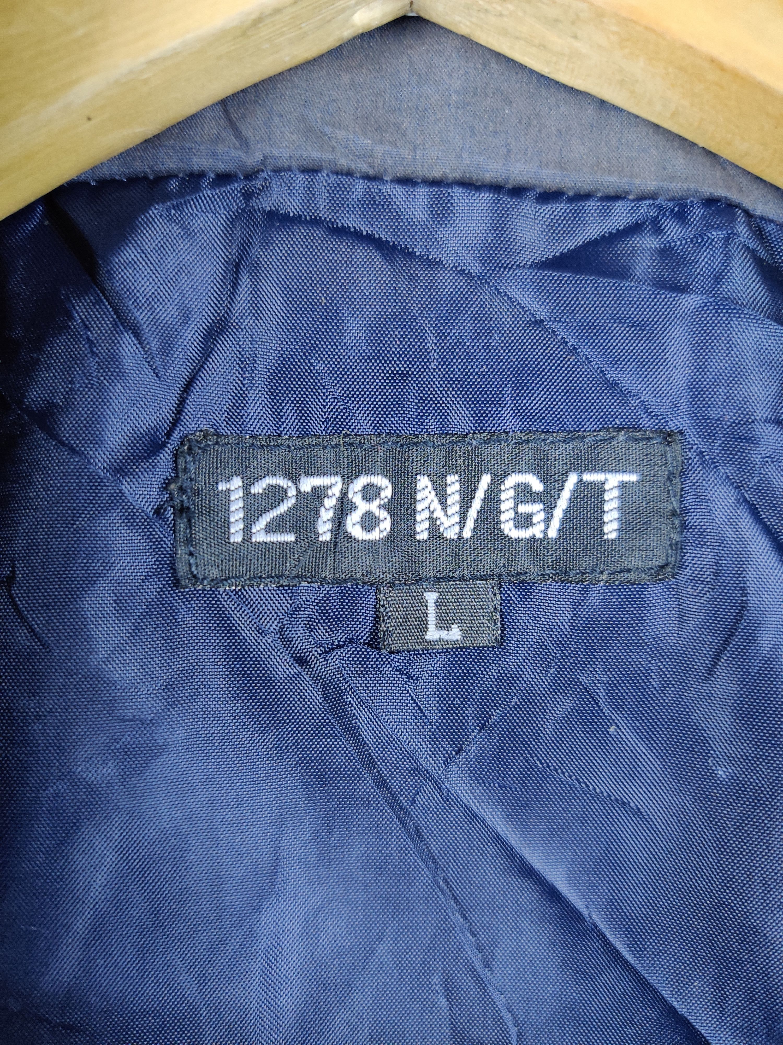 The Unbranded Brand Vintage Unbranded Light Hoodie Jacket Size US L / EU 52-54 / 3 - 9 Thumbnail