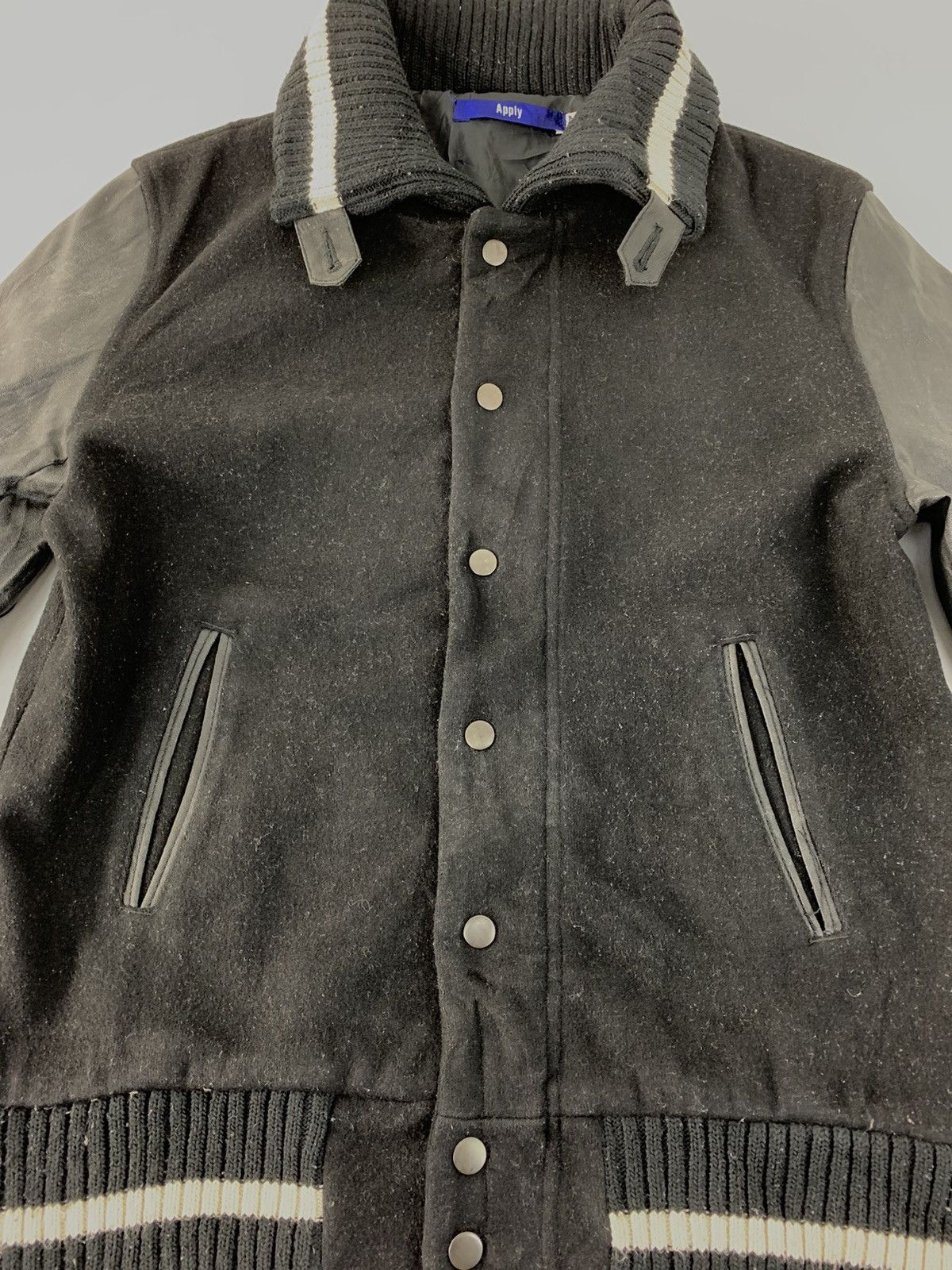 Vintage Apply Japanese Brand Snap Button Leather Sleeve Varsity Size US S / EU 44-46 / 1 - 3 Thumbnail