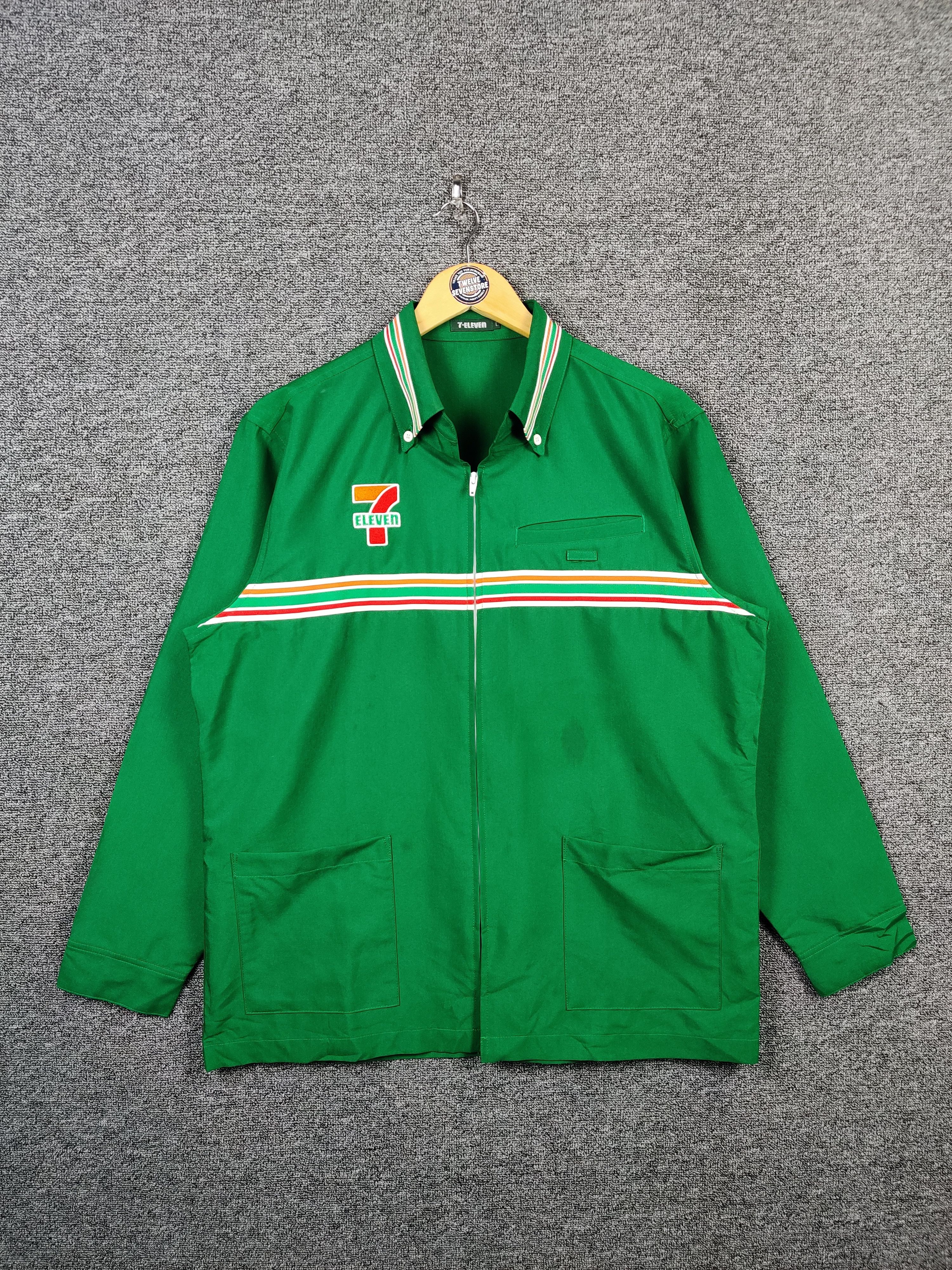 Japanese Brand 90's 7 Eleven Uniform Workers Long Sleeve Button Up Shirt Size US L / EU 52-54 / 3 - 1 Thumbnail
