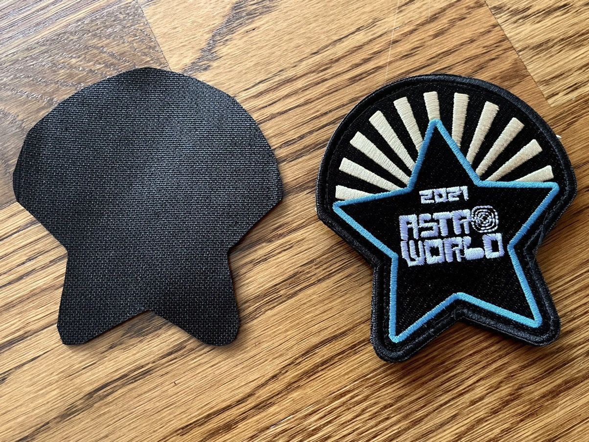Travis Scott Astroworld Festival Star Patch Cactus Jack Black White Blue Size ONE SIZE - 2 Thumbnail