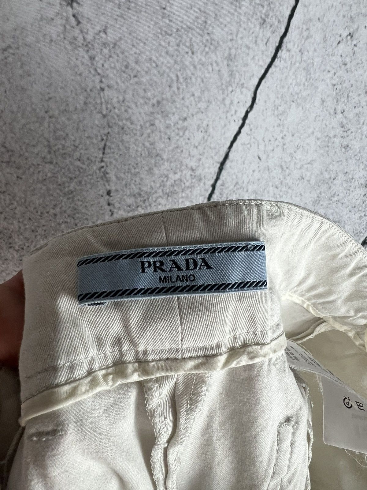 Prada Prada white pants Size 26" / US 2 / IT 38 - 4 Thumbnail
