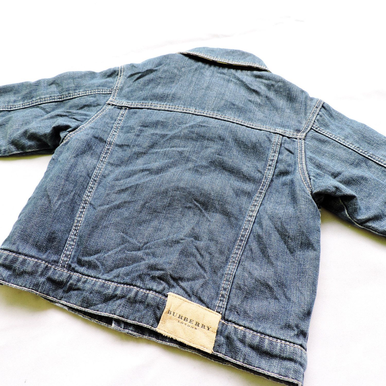 Burberry BURBERRY LINING PLAID PATTERN DENIM JACKET, 18 MONTHS Size US S / EU 44-46 / 1 - 13 Thumbnail