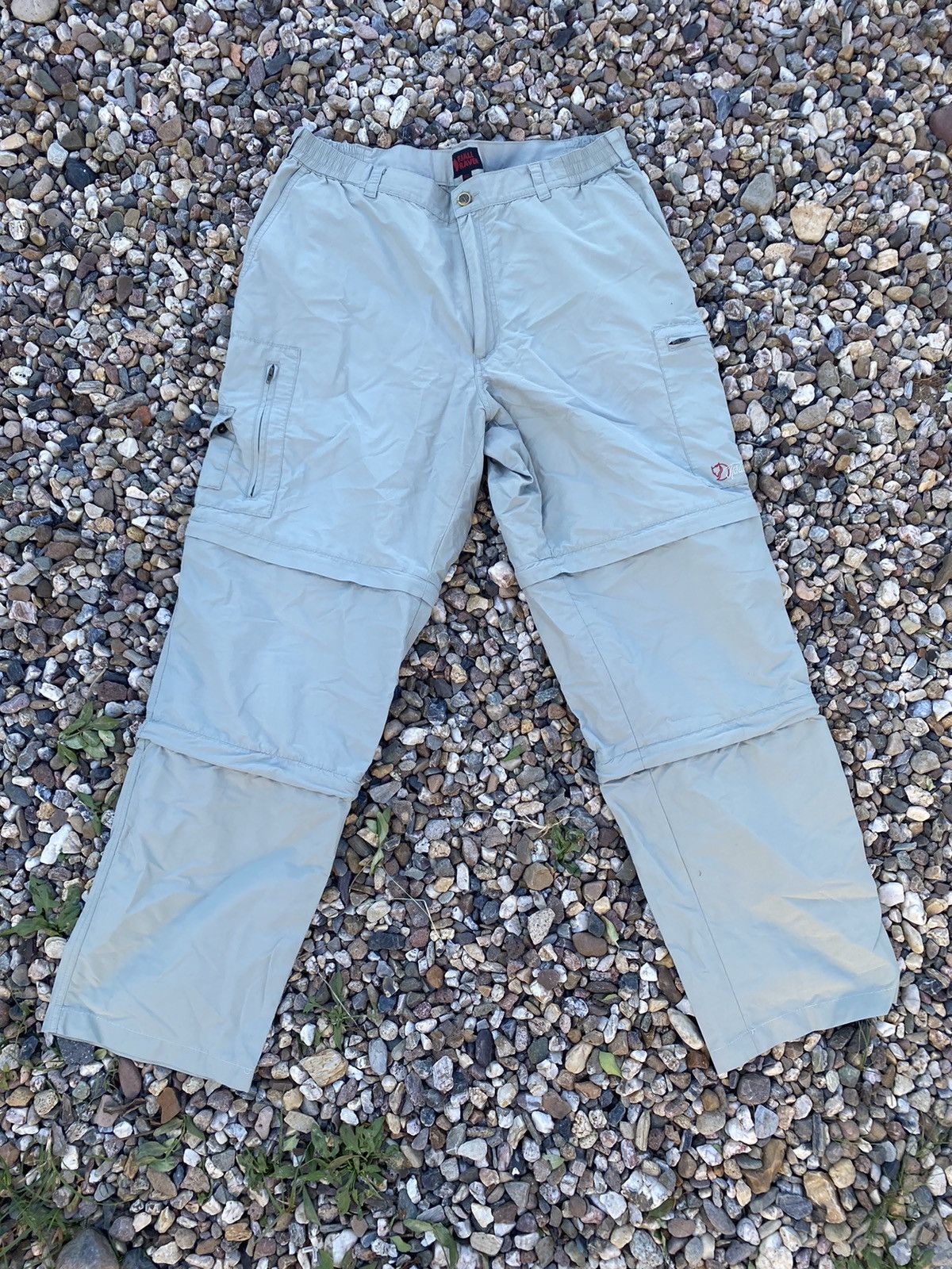 Fjallraven Fjalraven outdoor vintage zip pants Size US 35 - 1 Thumbnail