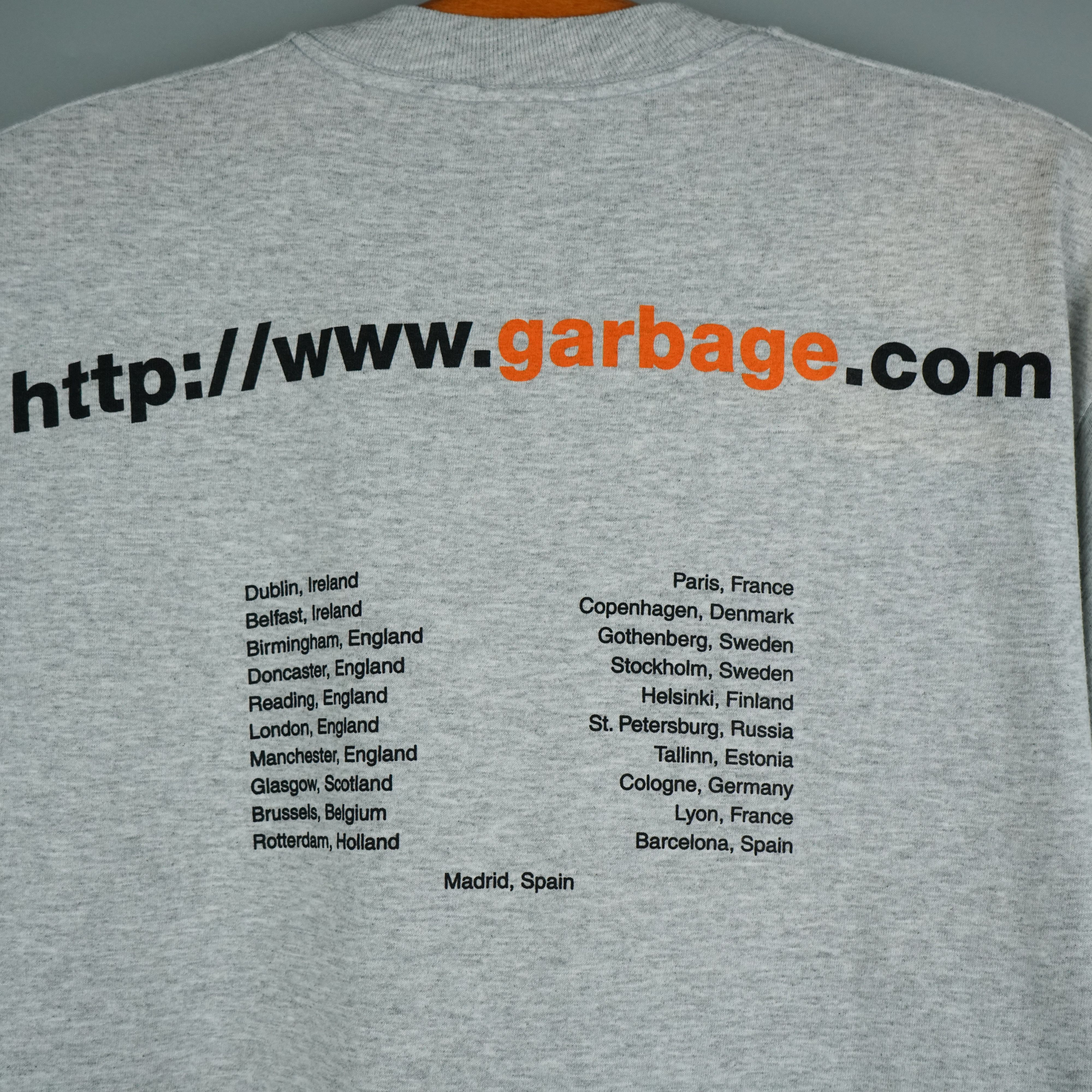 Band Tees × Vintage Vintage Garbadge t shirt 90s Size US L / EU 52-54 / 3 - 6 Thumbnail