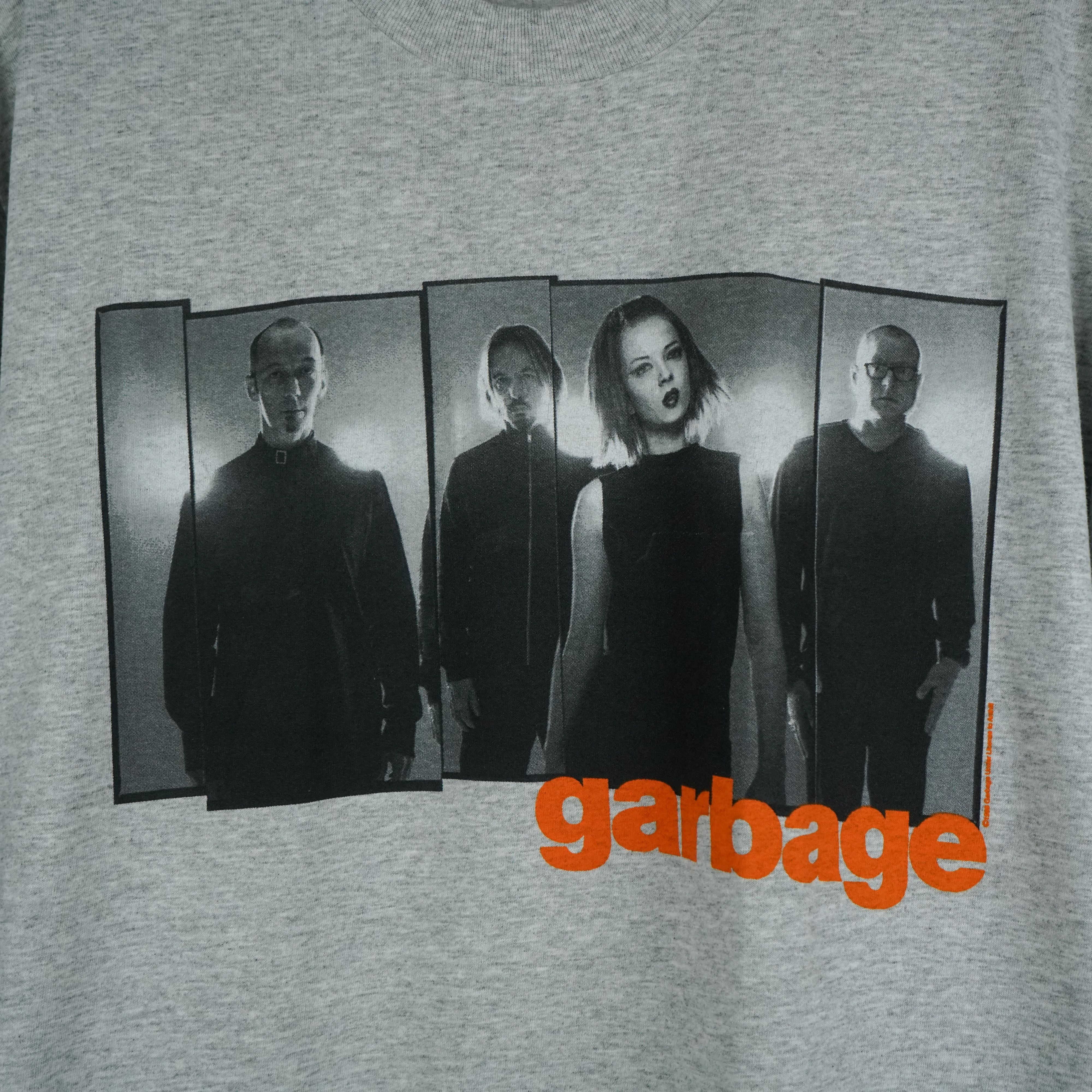 Band Tees × Vintage Vintage Garbadge t shirt 90s Size US L / EU 52-54 / 3 - 2 Thumbnail