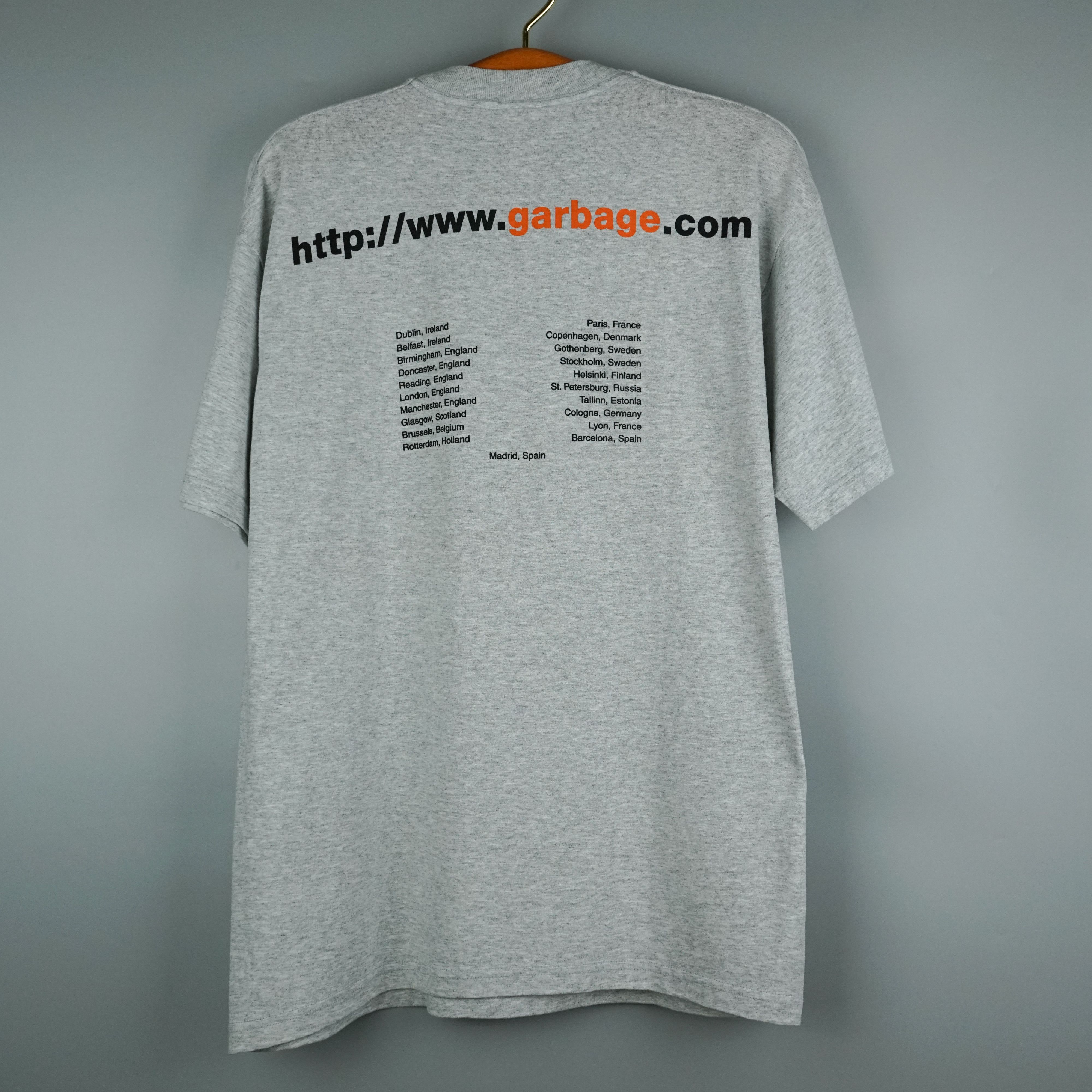 Band Tees × Vintage Vintage Garbadge t shirt 90s Size US L / EU 52-54 / 3 - 5 Thumbnail