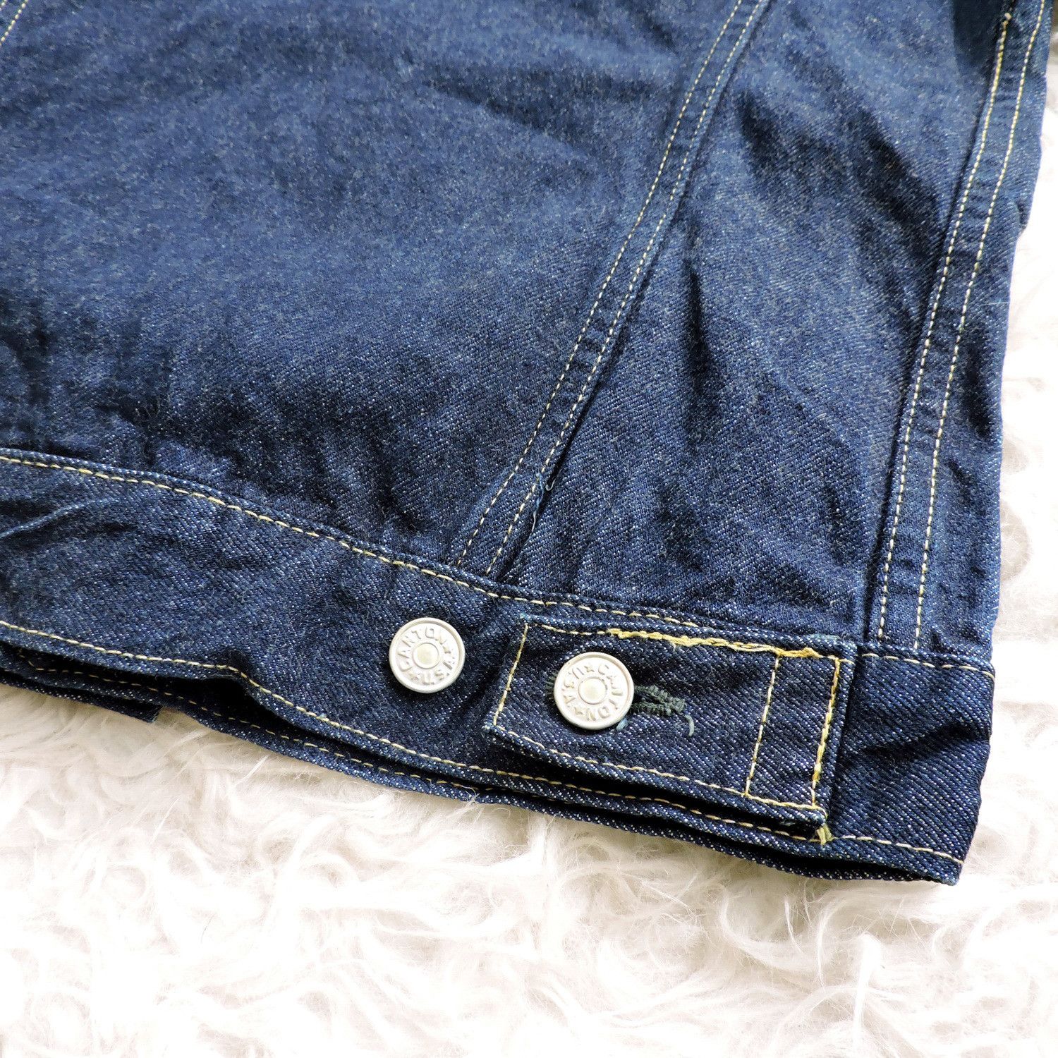 Japanese Brand CANTON GENUINE INDIGO TYPE III DENIM JACKET Size US S / EU 44-46 / 1 - 7 Thumbnail