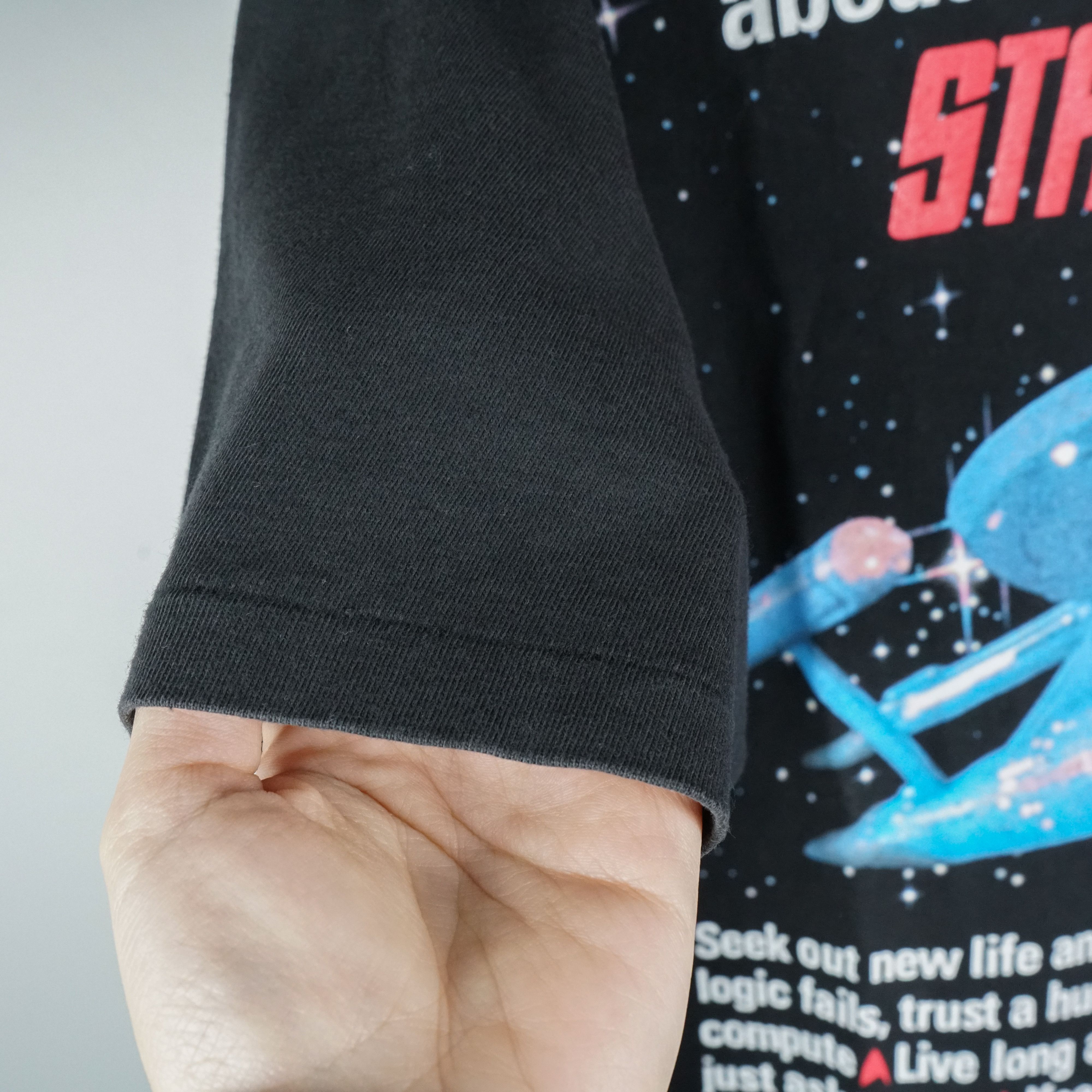 Vintage 1994 Star Trek movie tee Size US L / EU 52-54 / 3 - 5 Thumbnail