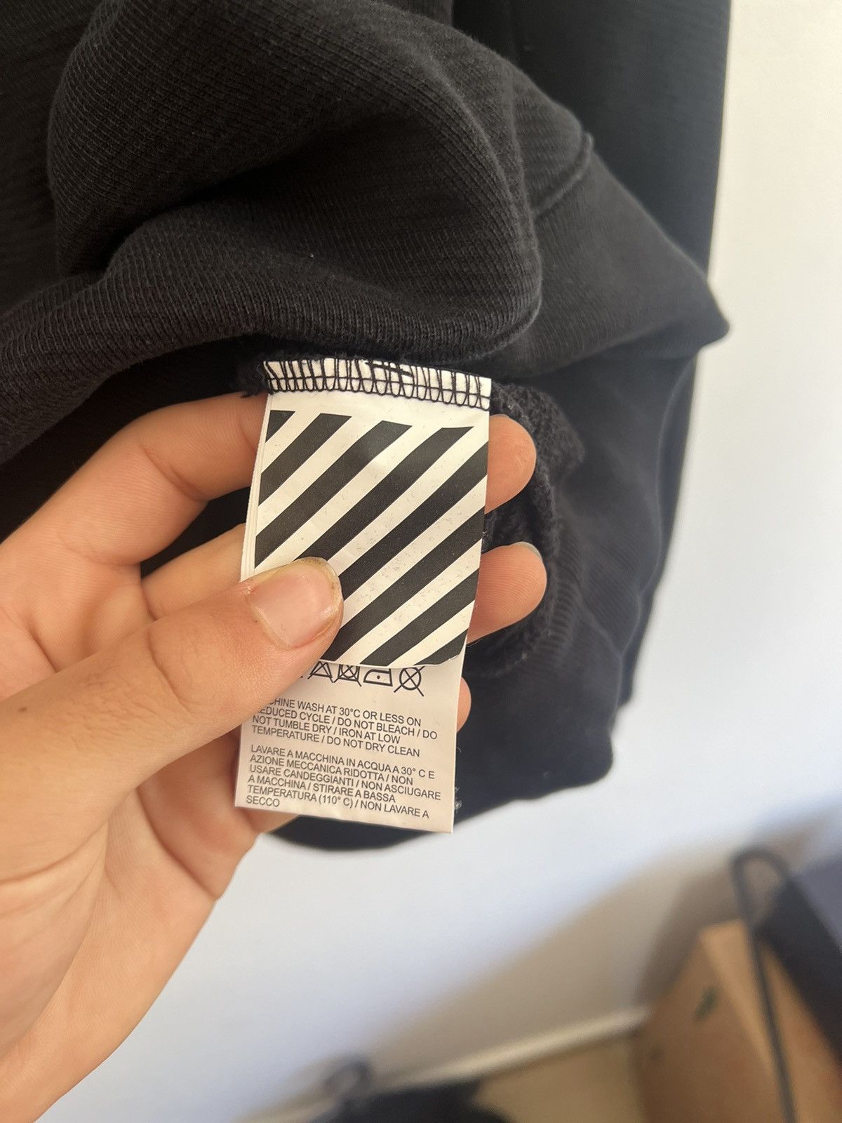 Off-White Off white small logo sweatshirt Size US L / EU 52-54 / 3 - 8 Thumbnail