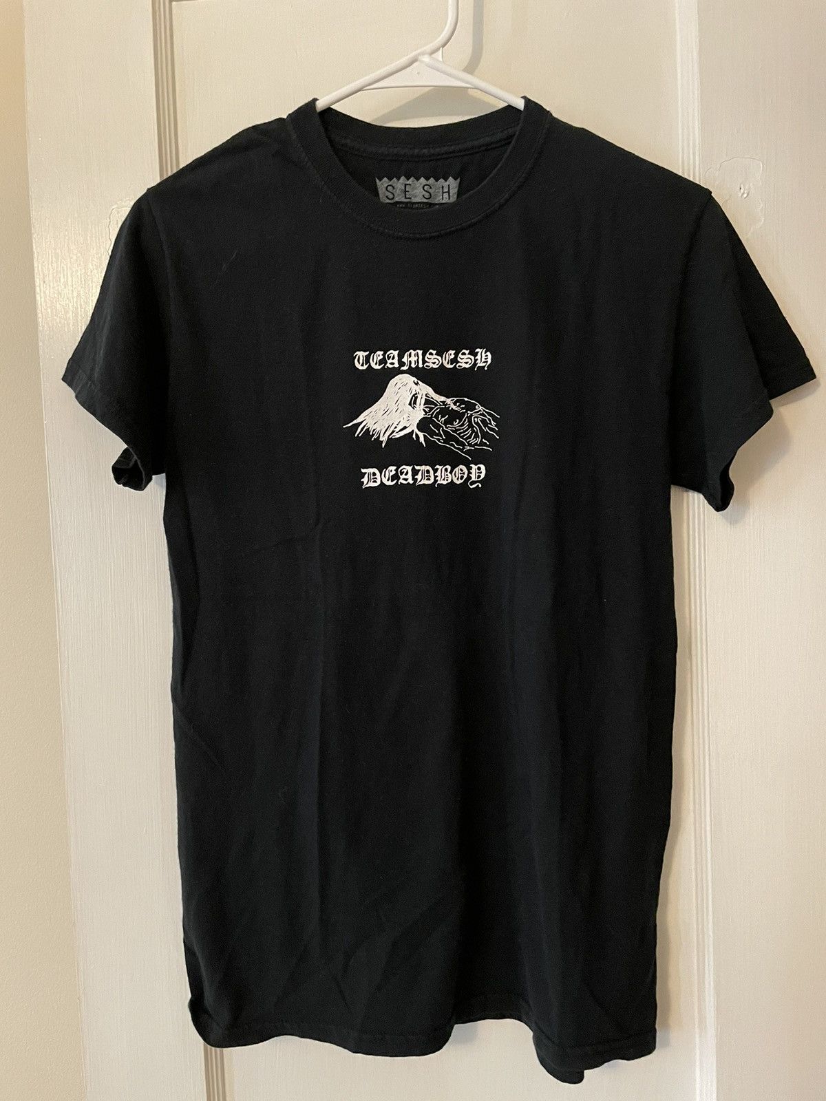 TeamSESH BONES dead boy t-shirt size small