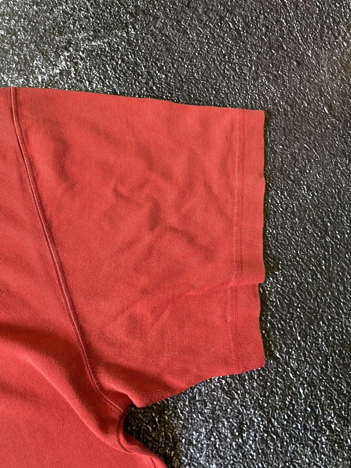 Oakley Vintage Oakley Iconic Logo Red T-shirt Size US XL / EU 56 / 4 - 4 Thumbnail