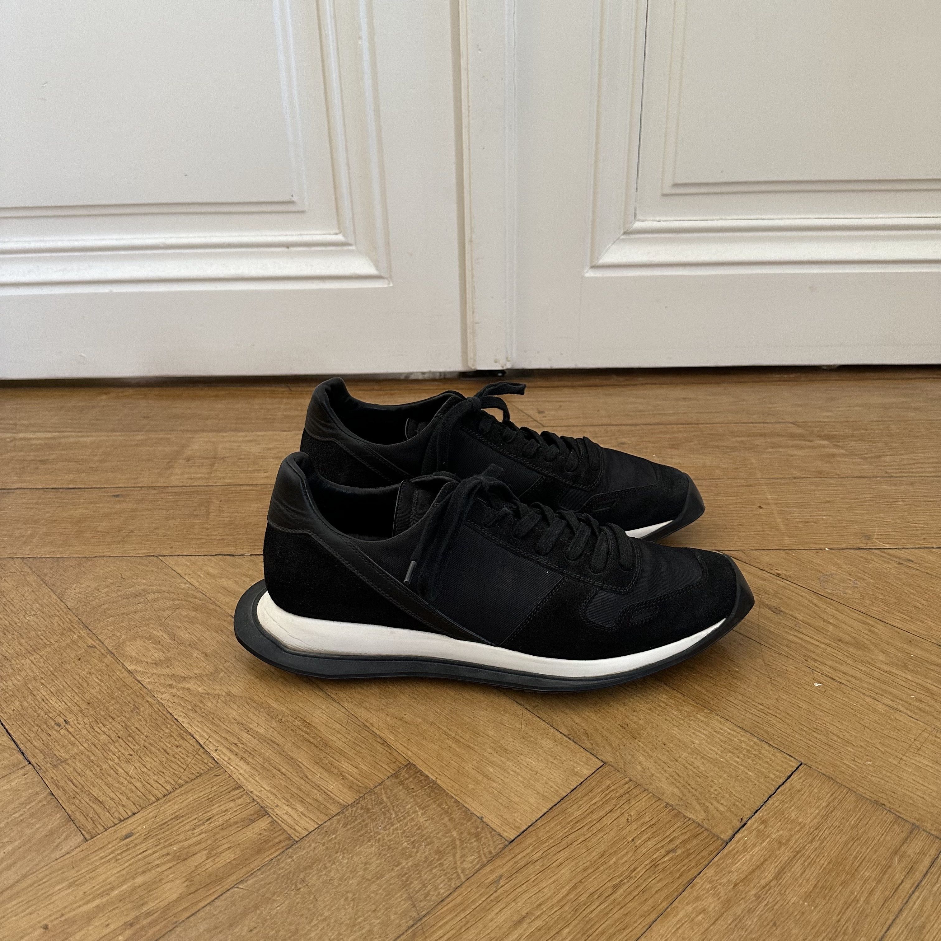 SS19 Vintage Runner Sneaker