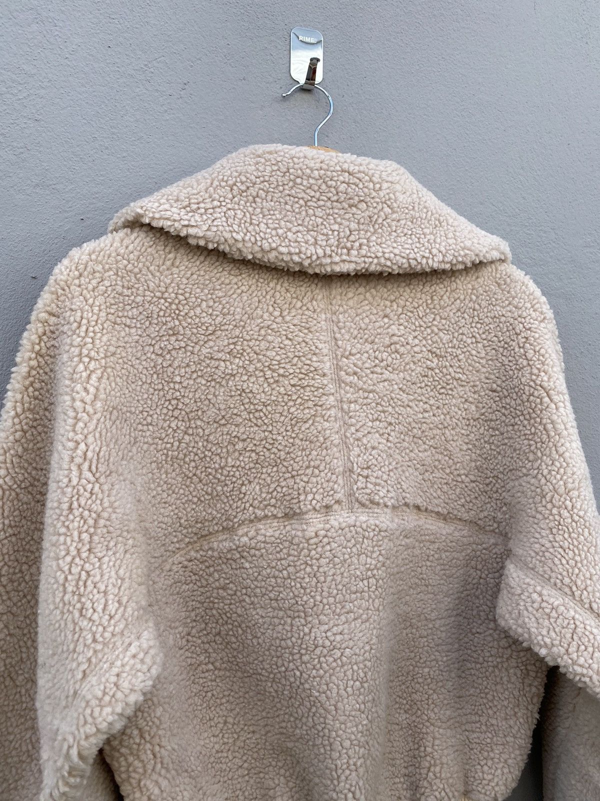 Undercover × Uniqlo uniqlo uuu deep pile sherpa turtle neck jacket Size US M / EU 48-50 / 2 - 13 Thumbnail