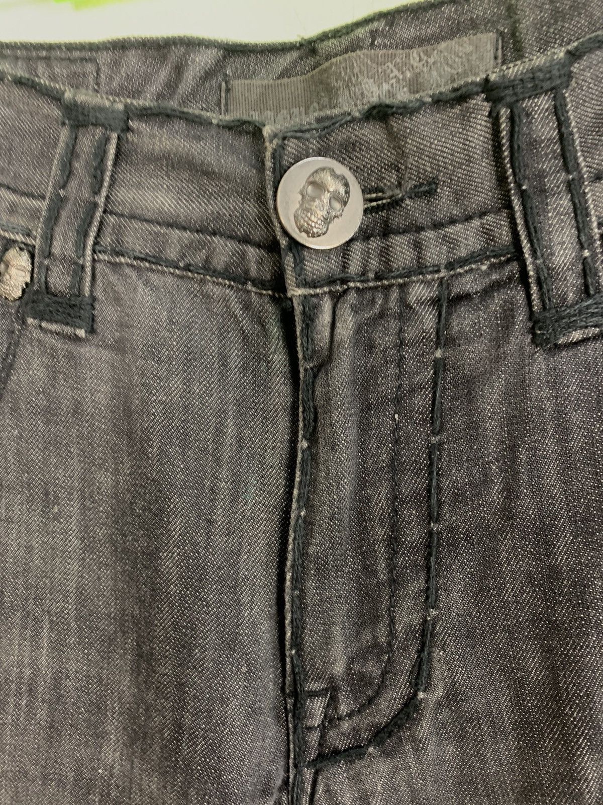 Japanese Brand Rare Laguna Beach Jean Co Distressed Black Denim Skull Logo Size US 36 / EU 52 - 16 Thumbnail
