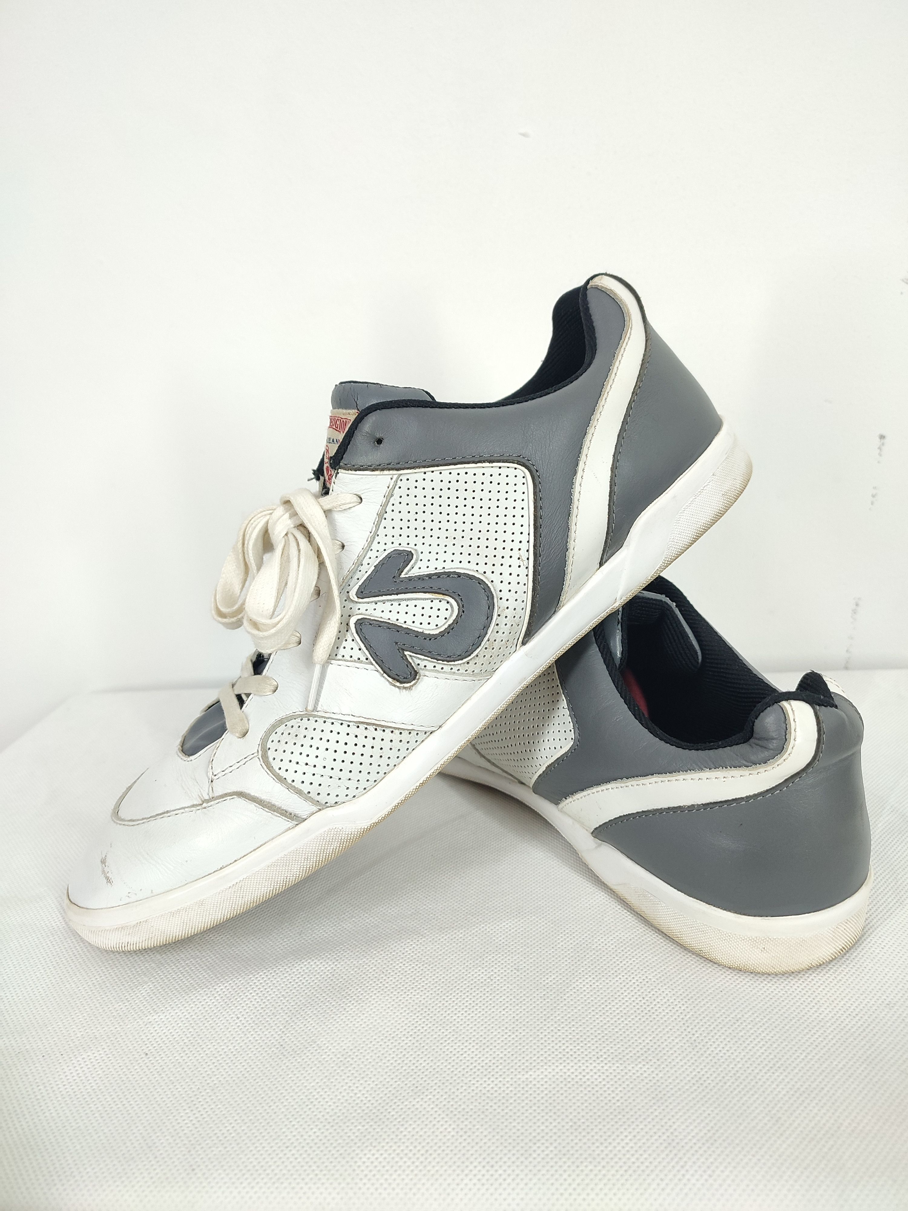 True Religion × Vintage True Religion Men's Shoes US10,5 Size US 10.5 / EU 43-44 - 1 Thumbnail