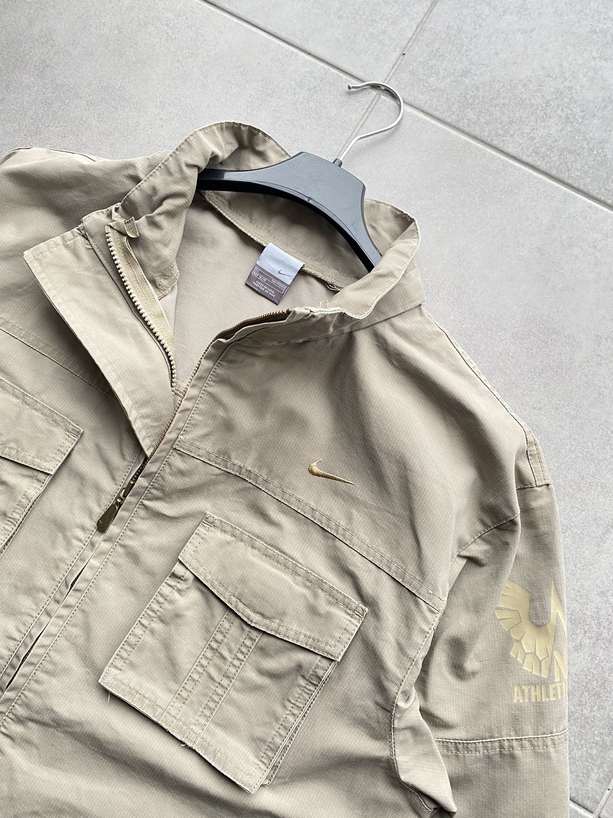 Nike Vintage Nike Jacket Japanese Fit Size US M / EU 48-50 / 2 - 7 Thumbnail