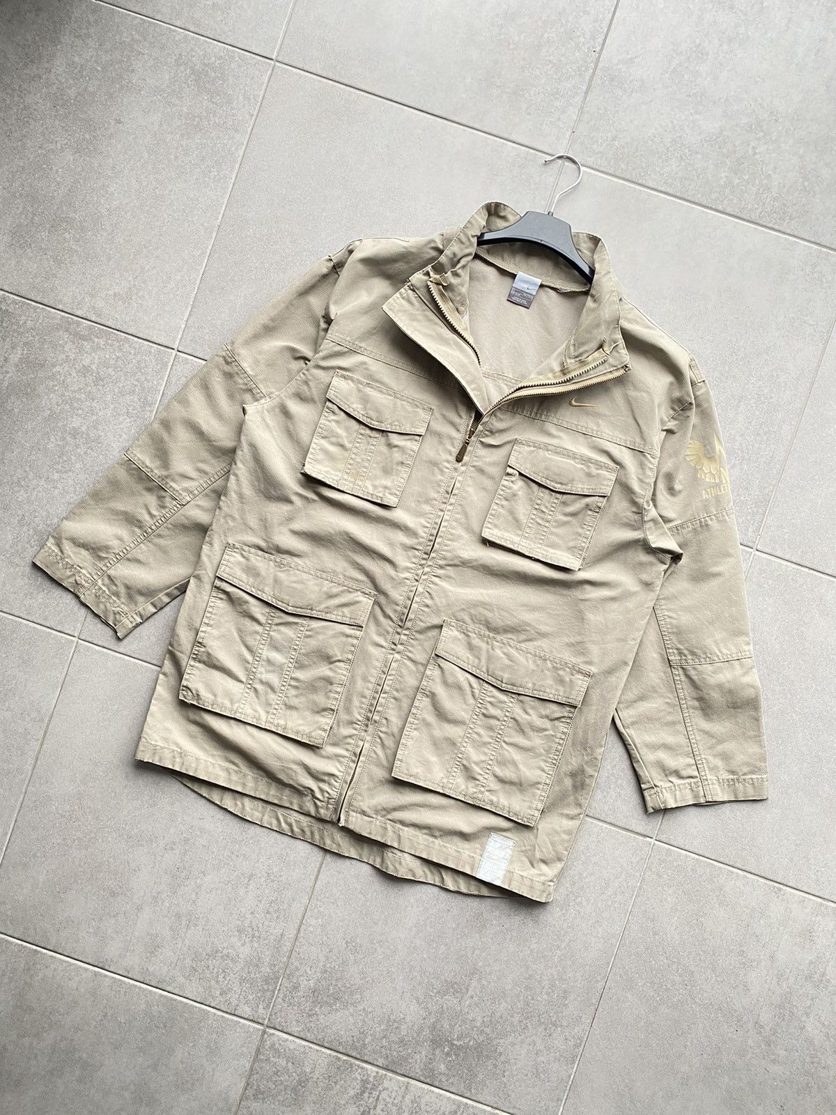 Nike Vintage Nike Jacket Japanese Fit Size US M / EU 48-50 / 2 - 5 Thumbnail