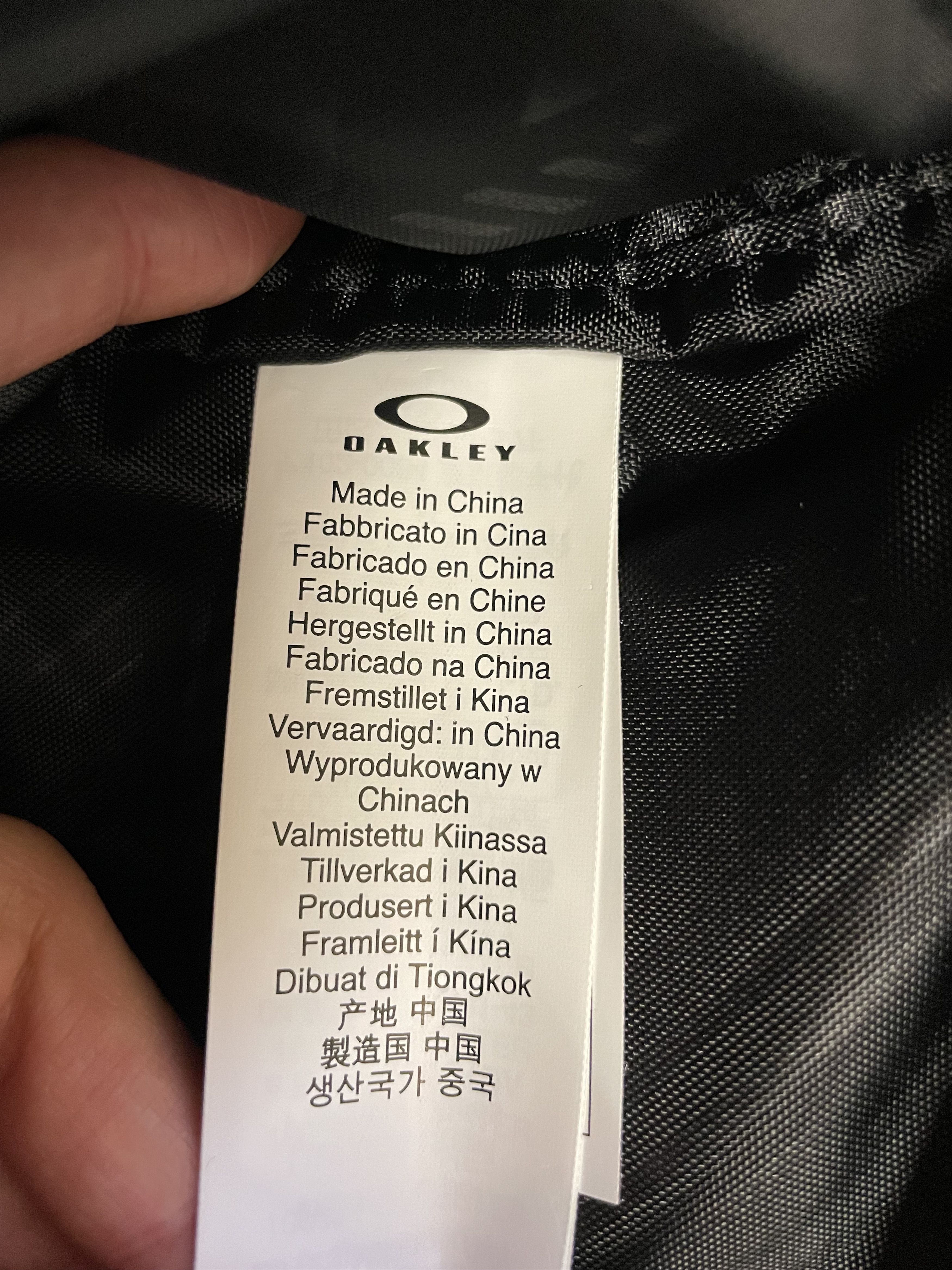 Oakley Oakley Body Bag Vest Bag (0463) Size US M / EU 48-50 / 2 - 15 Thumbnail
