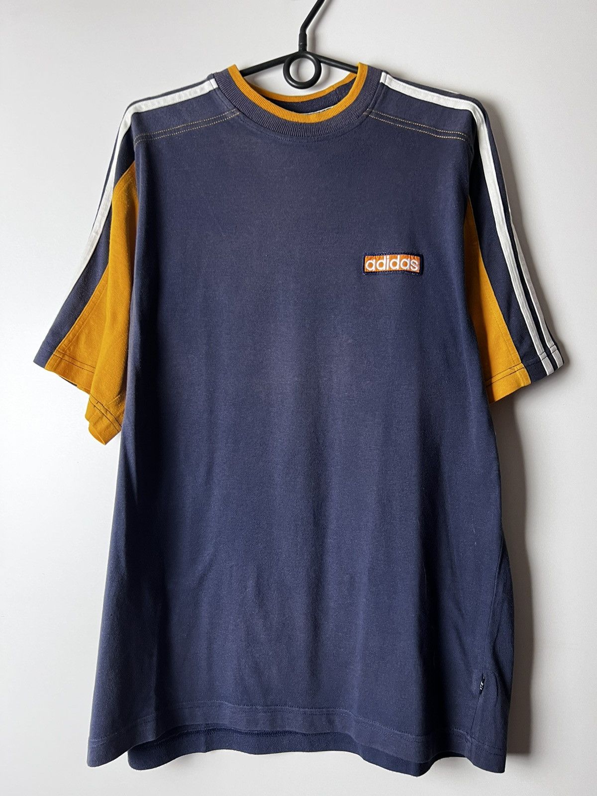 Vintage Adidas vintage t-shirt size M Size US M / EU 48-50 / 2 - 1 Thumbnail