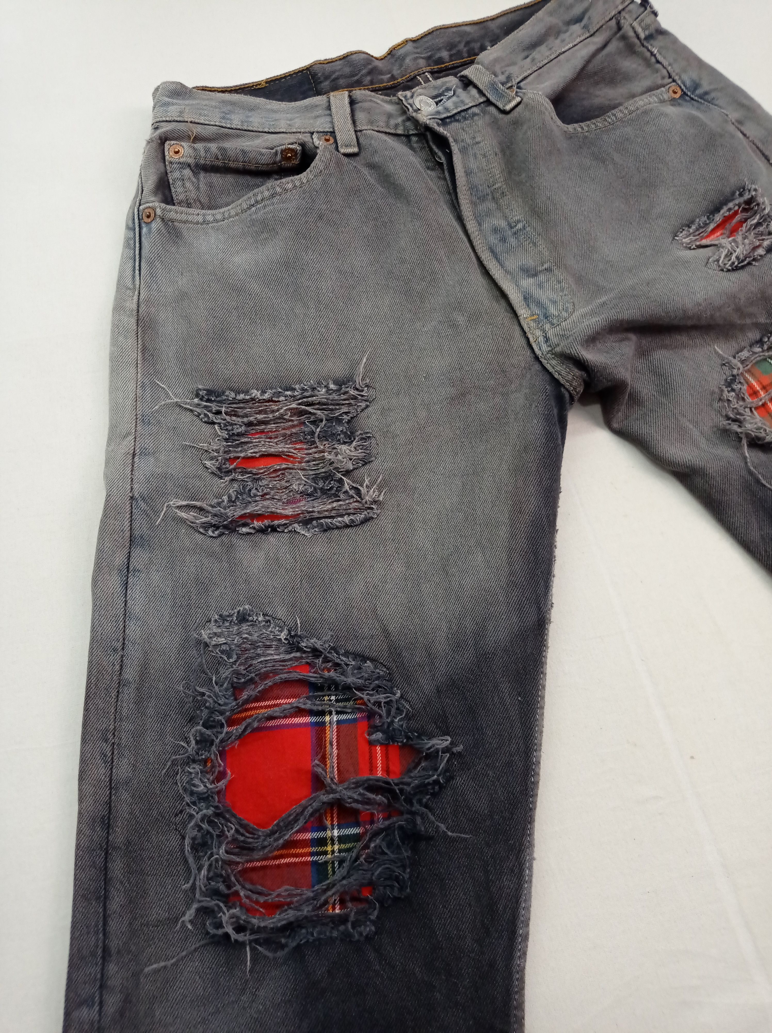 Levi's Vintage Levi's 501 Distressed Denim Pants Size US 29 - 9 Thumbnail