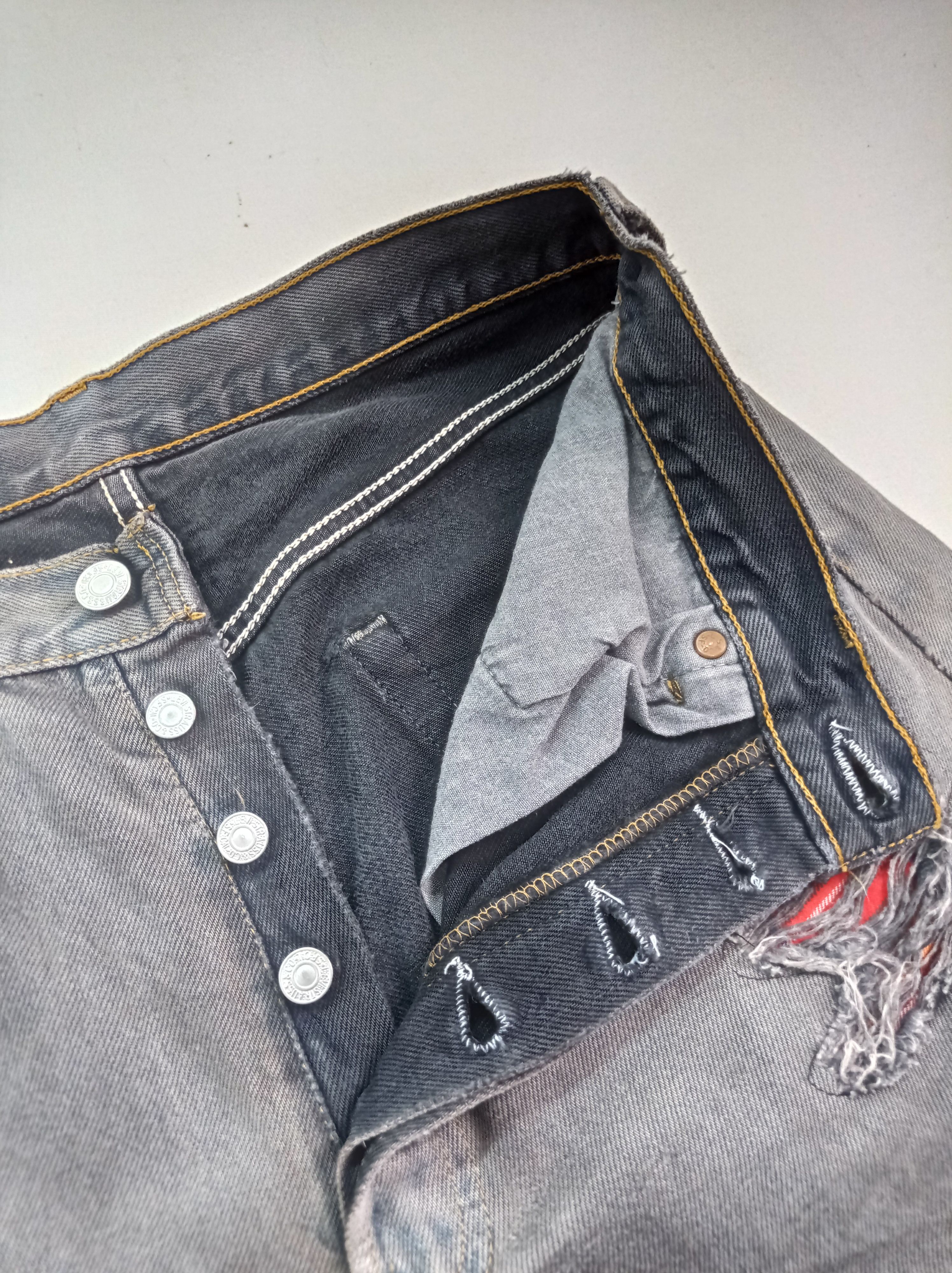 Levi's Vintage Levi's 501 Distressed Denim Pants Size US 29 - 7 Thumbnail