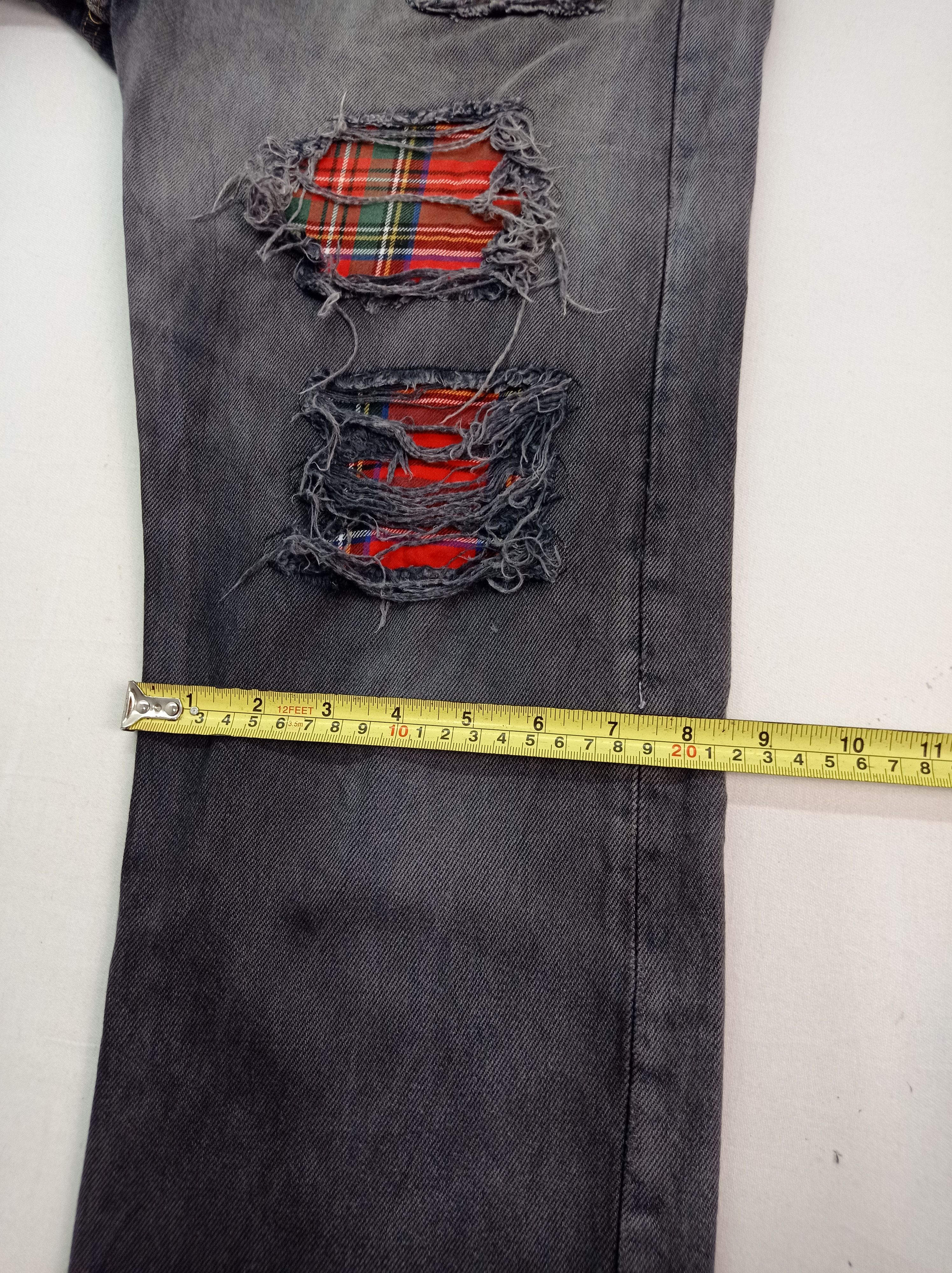 Levi's Vintage Levi's 501 Distressed Denim Pants Size US 29 - 20 Thumbnail