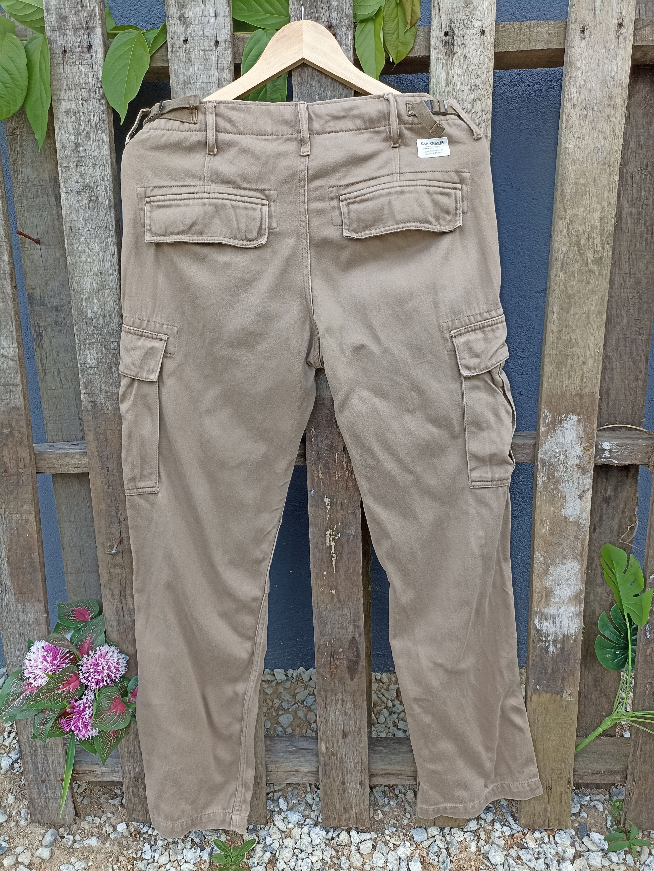 Gap × Vintage Vintage Gap Khakis Cargo Pants Size US 32 / EU 48 - 4 Thumbnail