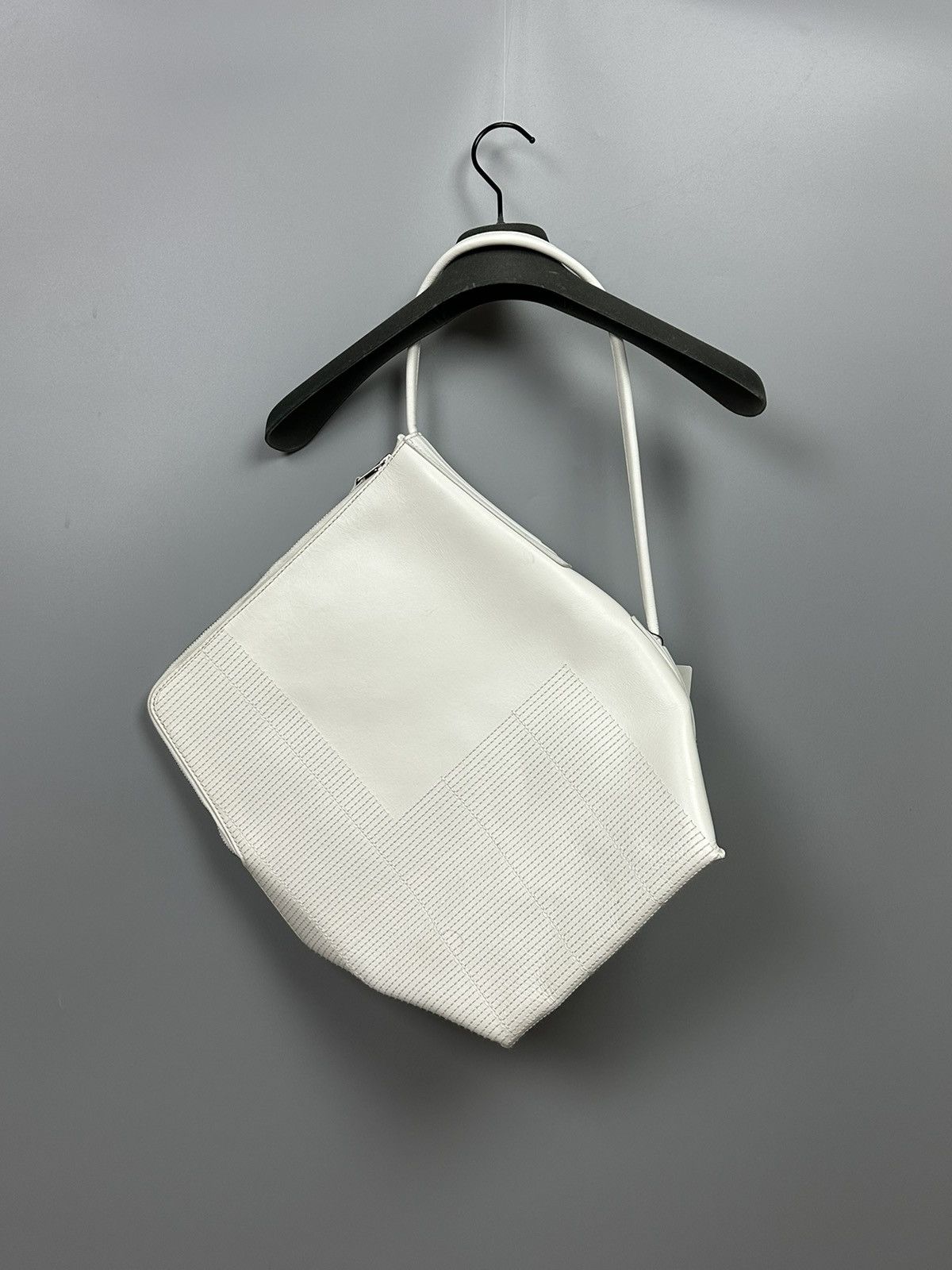 Rick Owens FW15 ‘SPHINX’ Large Stitch Detail Bucket Bag Size ONE SIZE - 6 Thumbnail