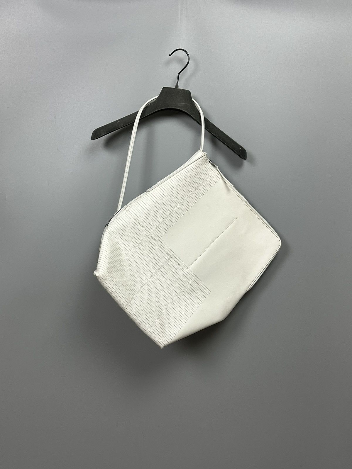 Rick Owens FW15 ‘SPHINX’ Large Stitch Detail Bucket Bag Size ONE SIZE - 2 Thumbnail